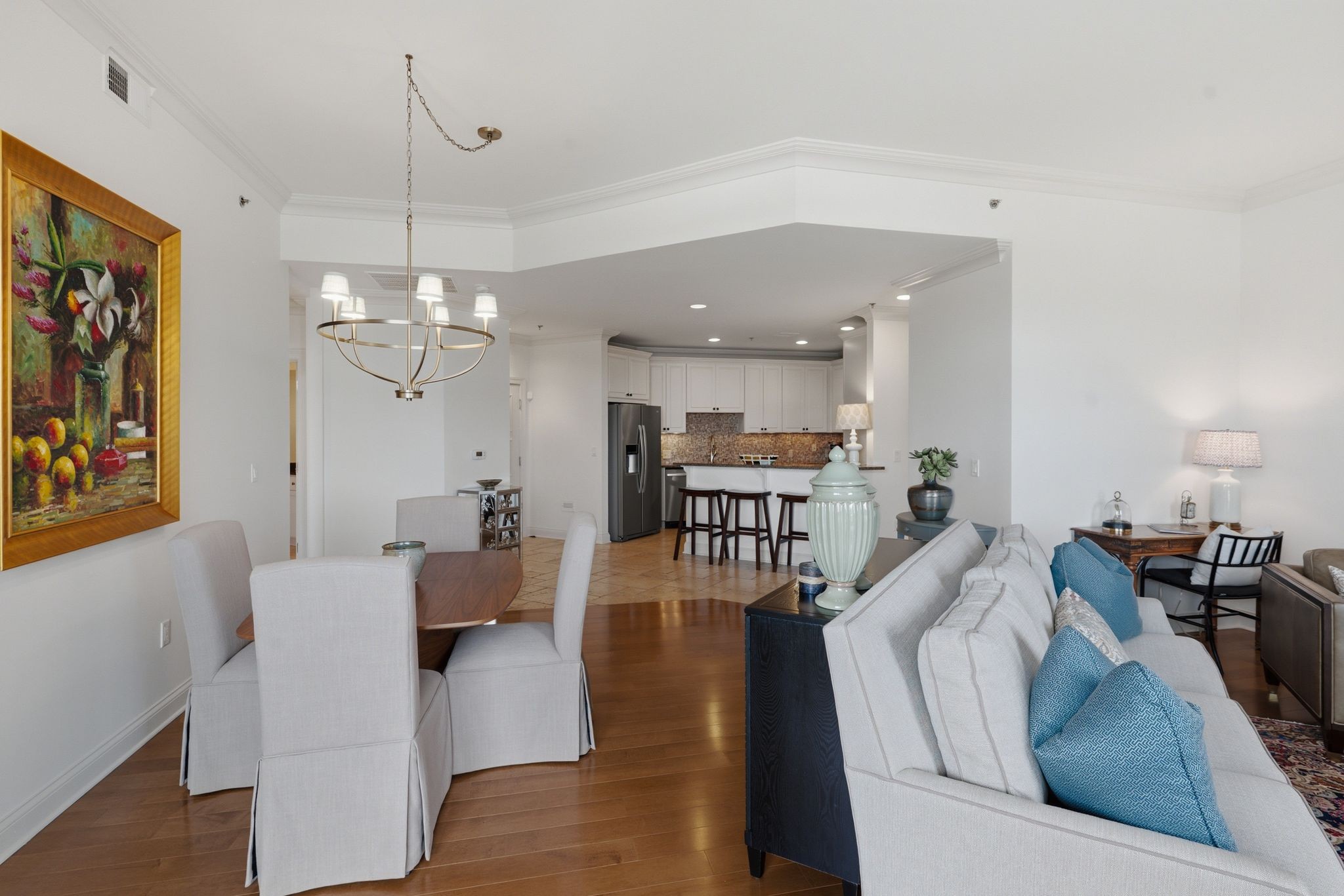 110 31st Ave N Unit: 303