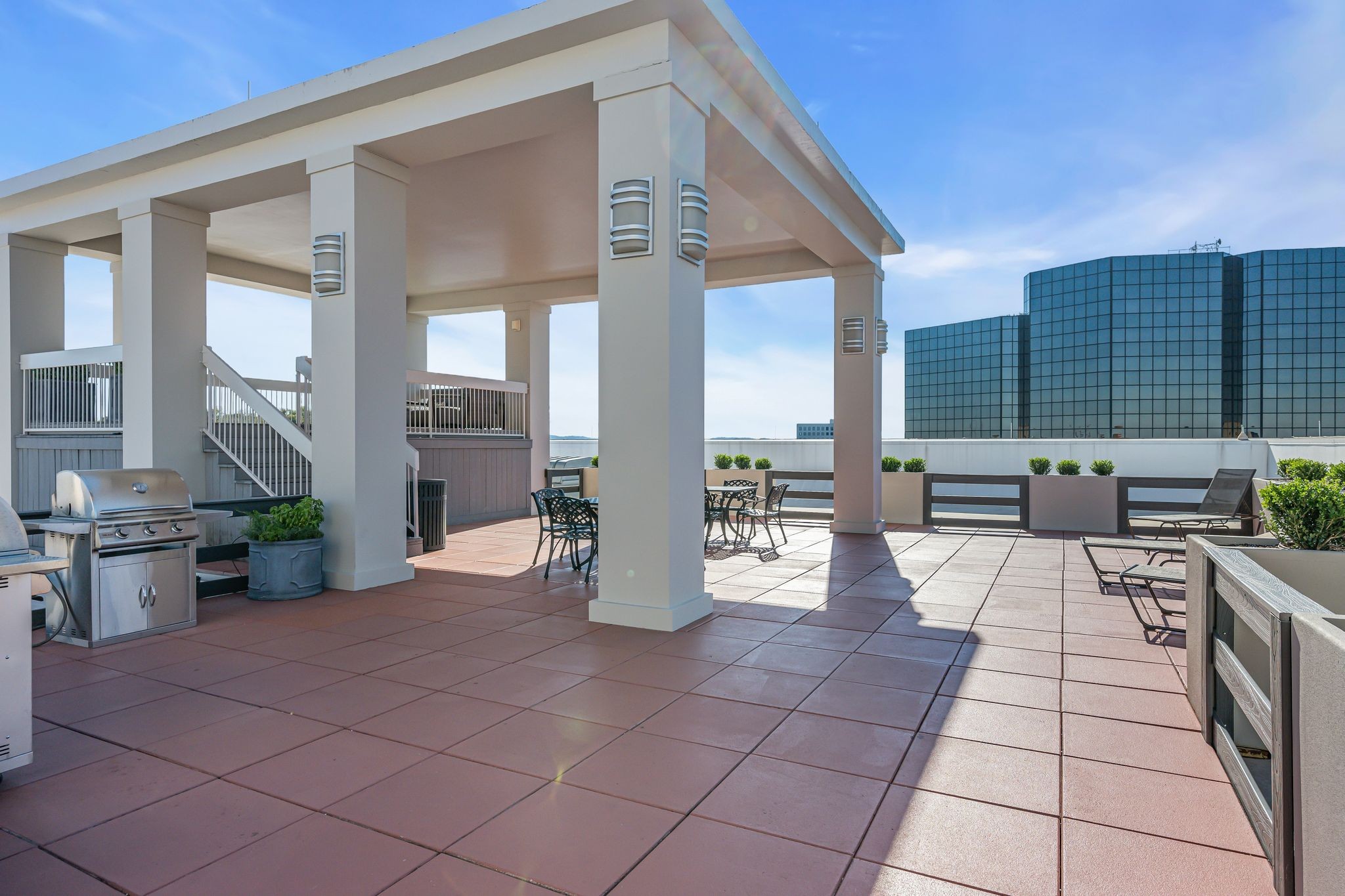 110 31st Ave N Unit: 303