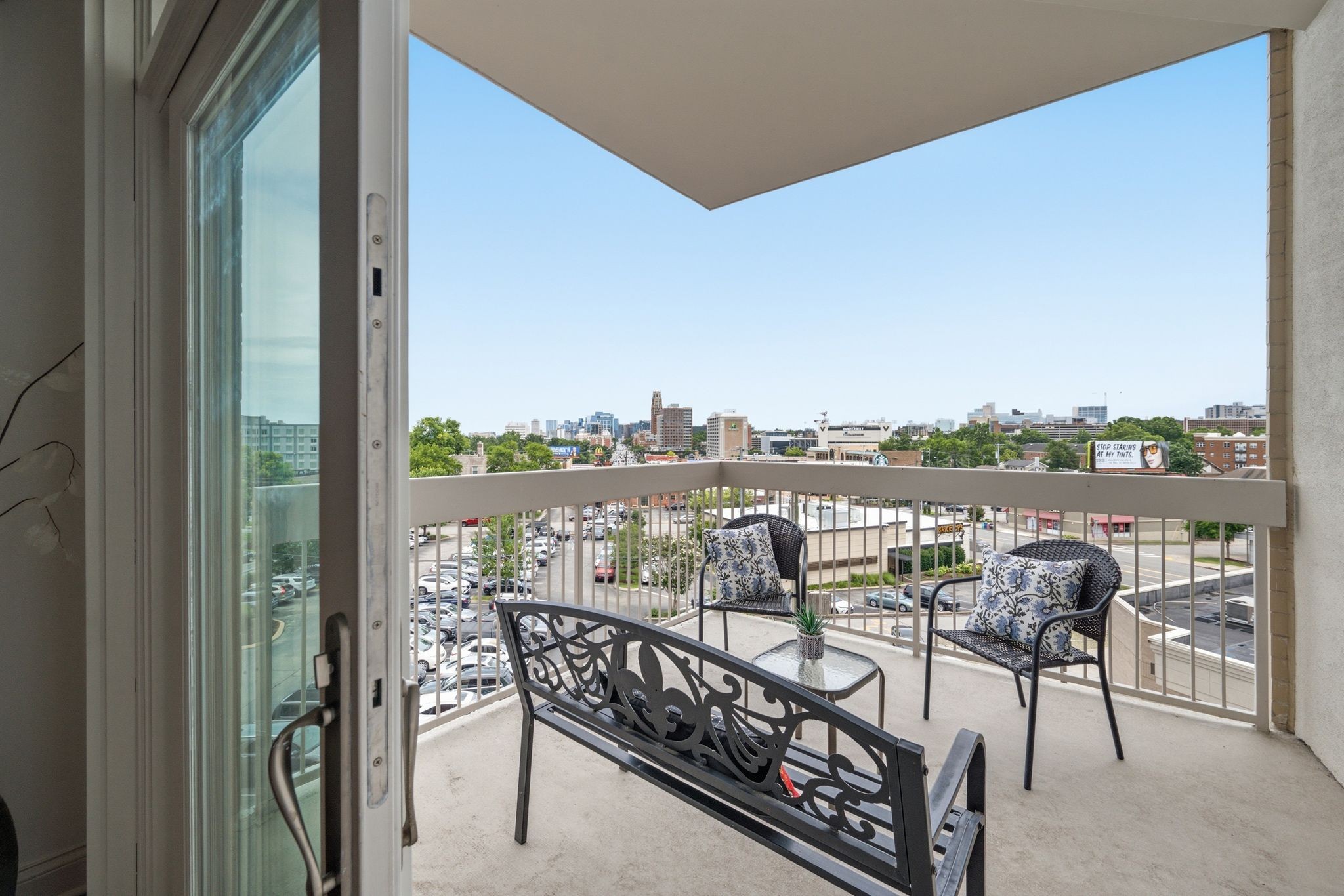 110 31st Ave N Unit: 303