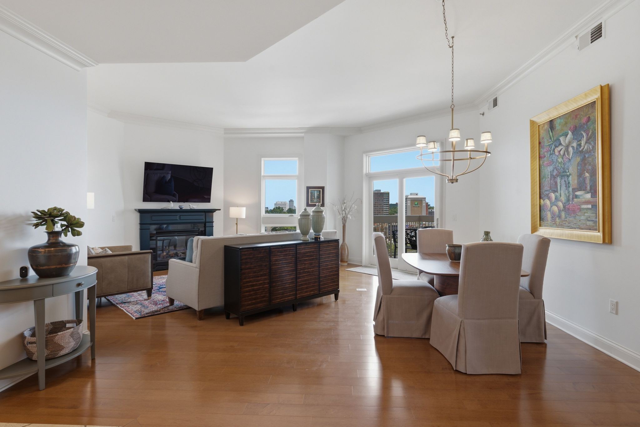 110 31st Ave N Unit: 303