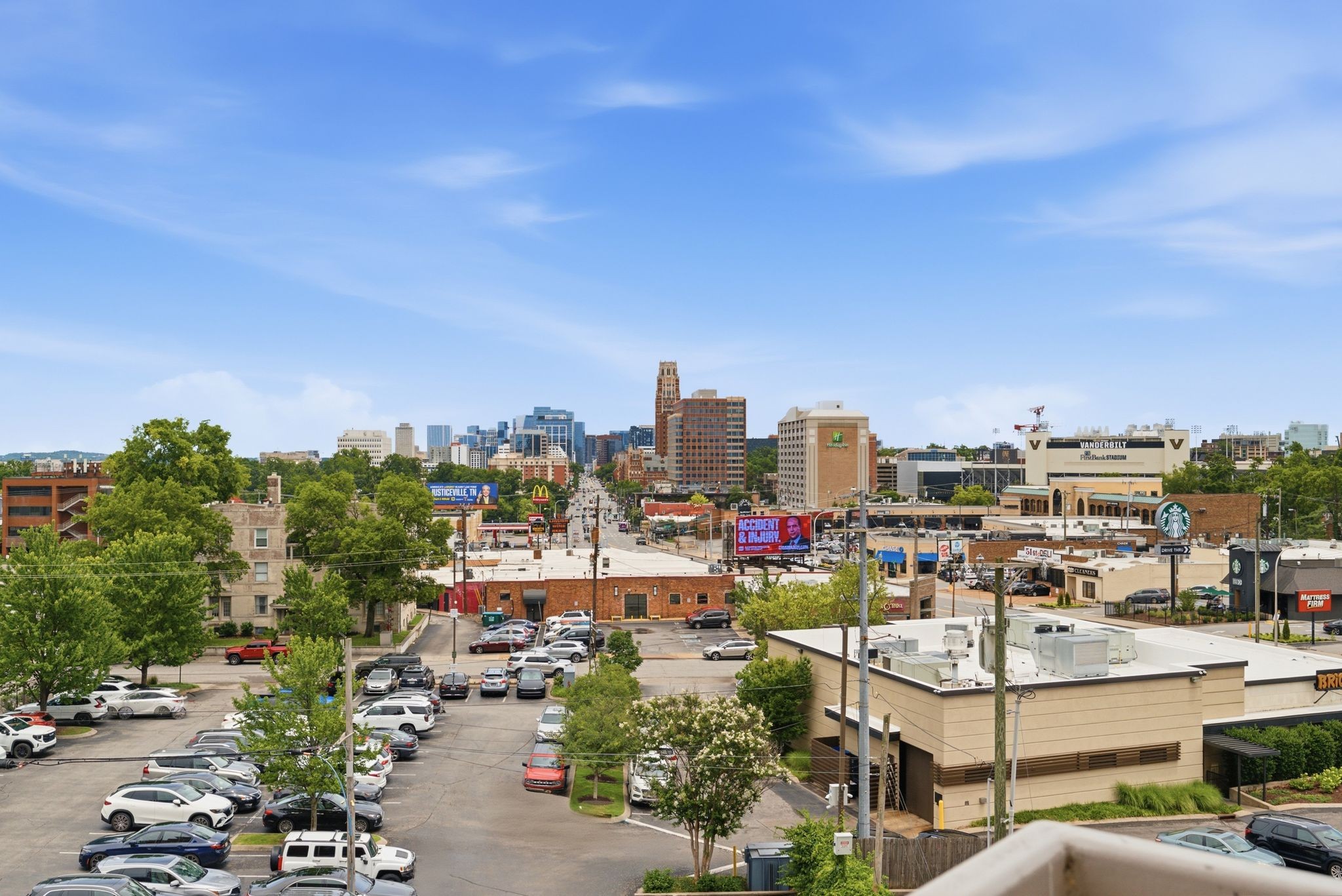110 31st Ave N Unit: 303