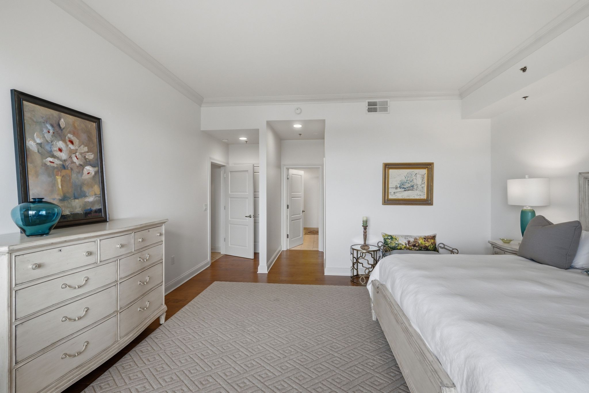 110 31st Ave N Unit: 303