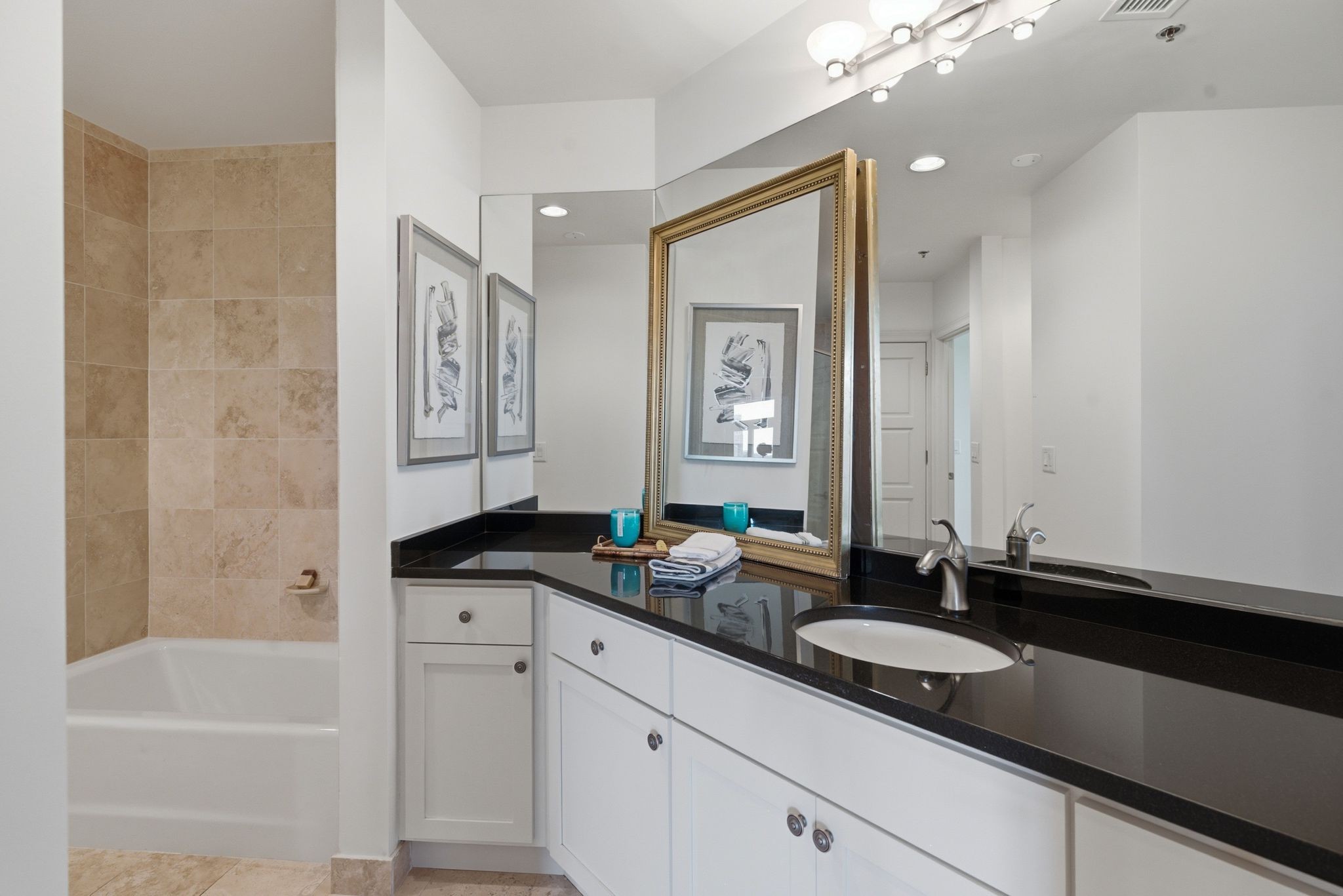 110 31st Ave N Unit: 303