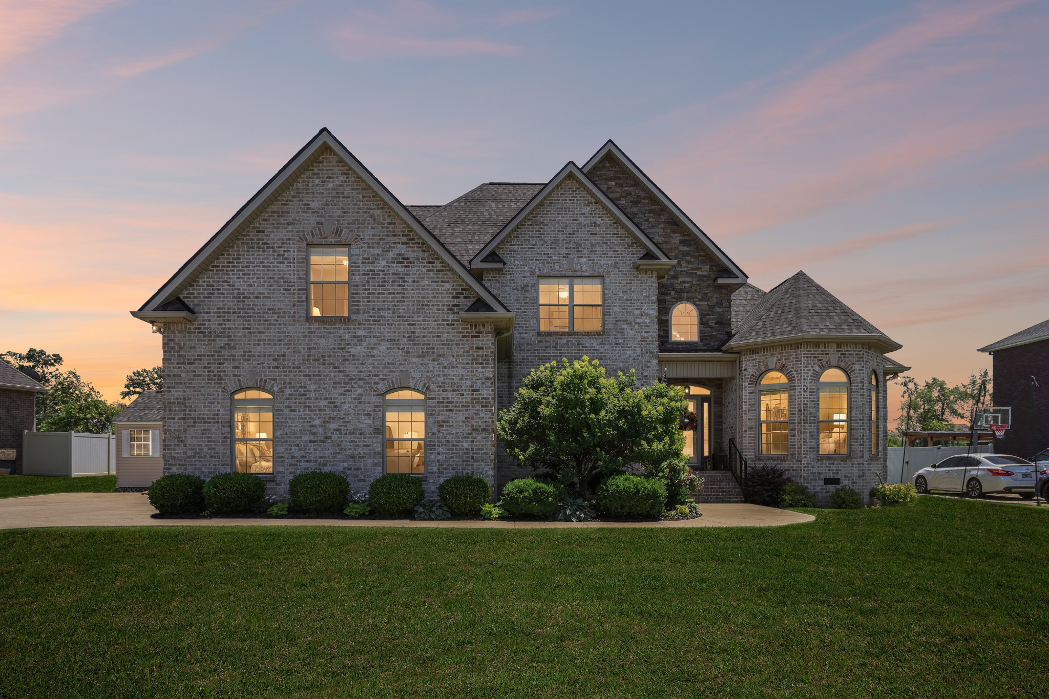 4519 Smitty Dr