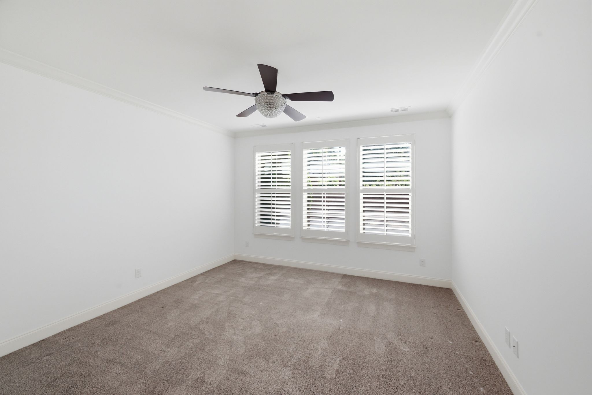 918 Silkwood Cir