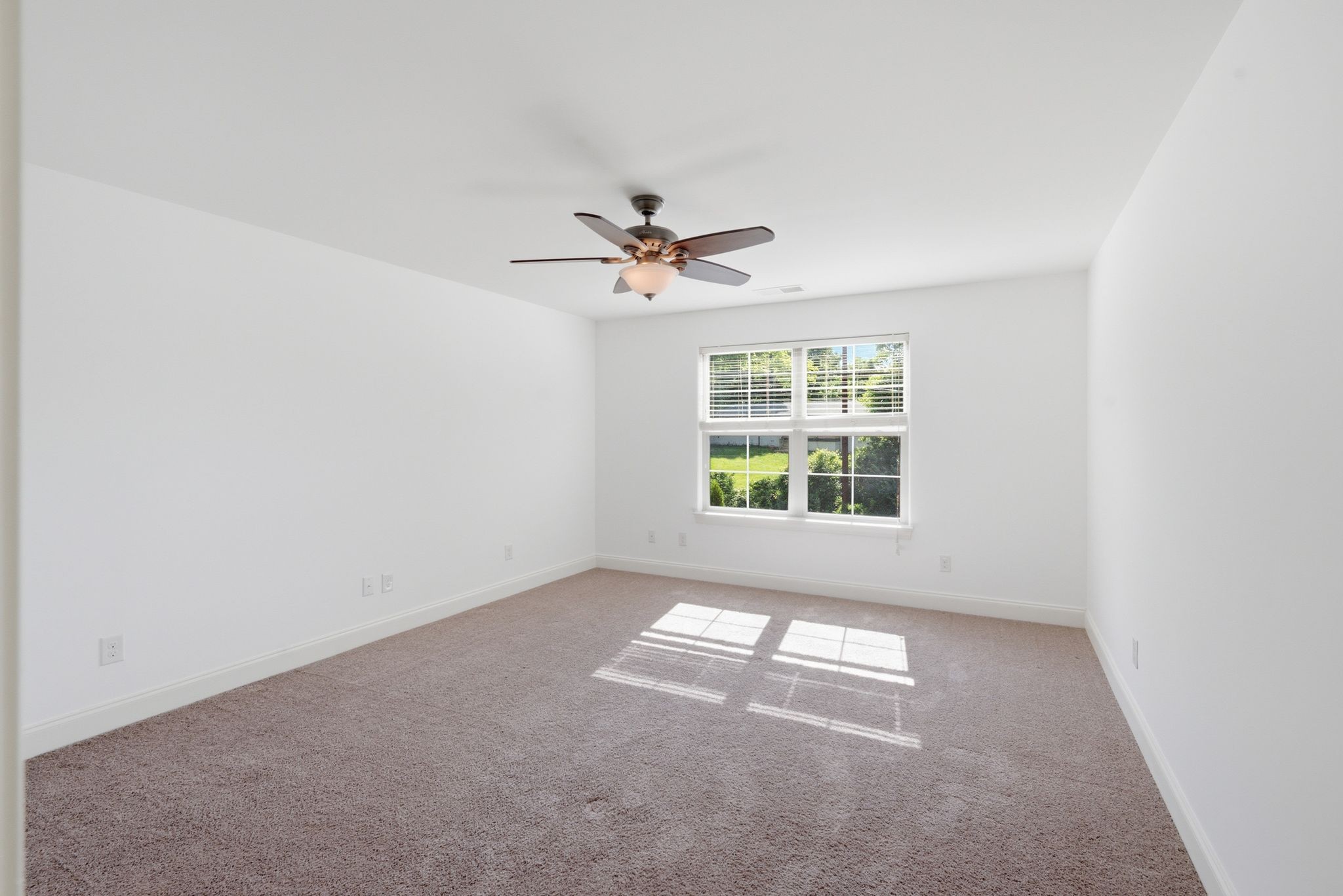 918 Silkwood Cir