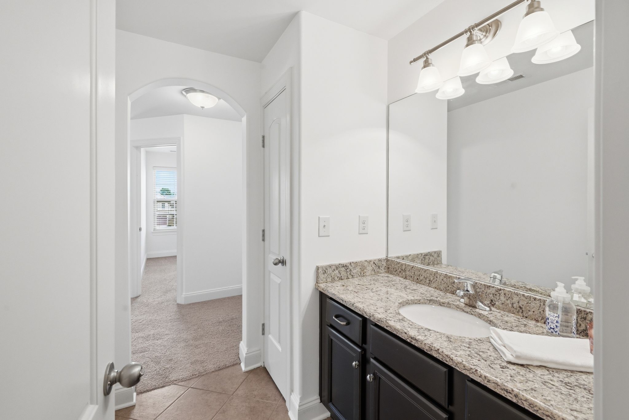 918 Silkwood Cir