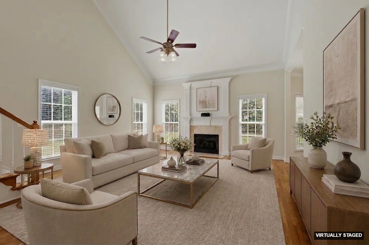1939 Cliffview Ct