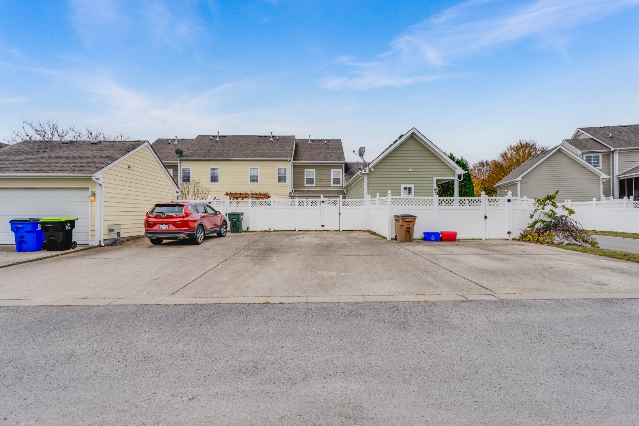 2327 Alteras Dr