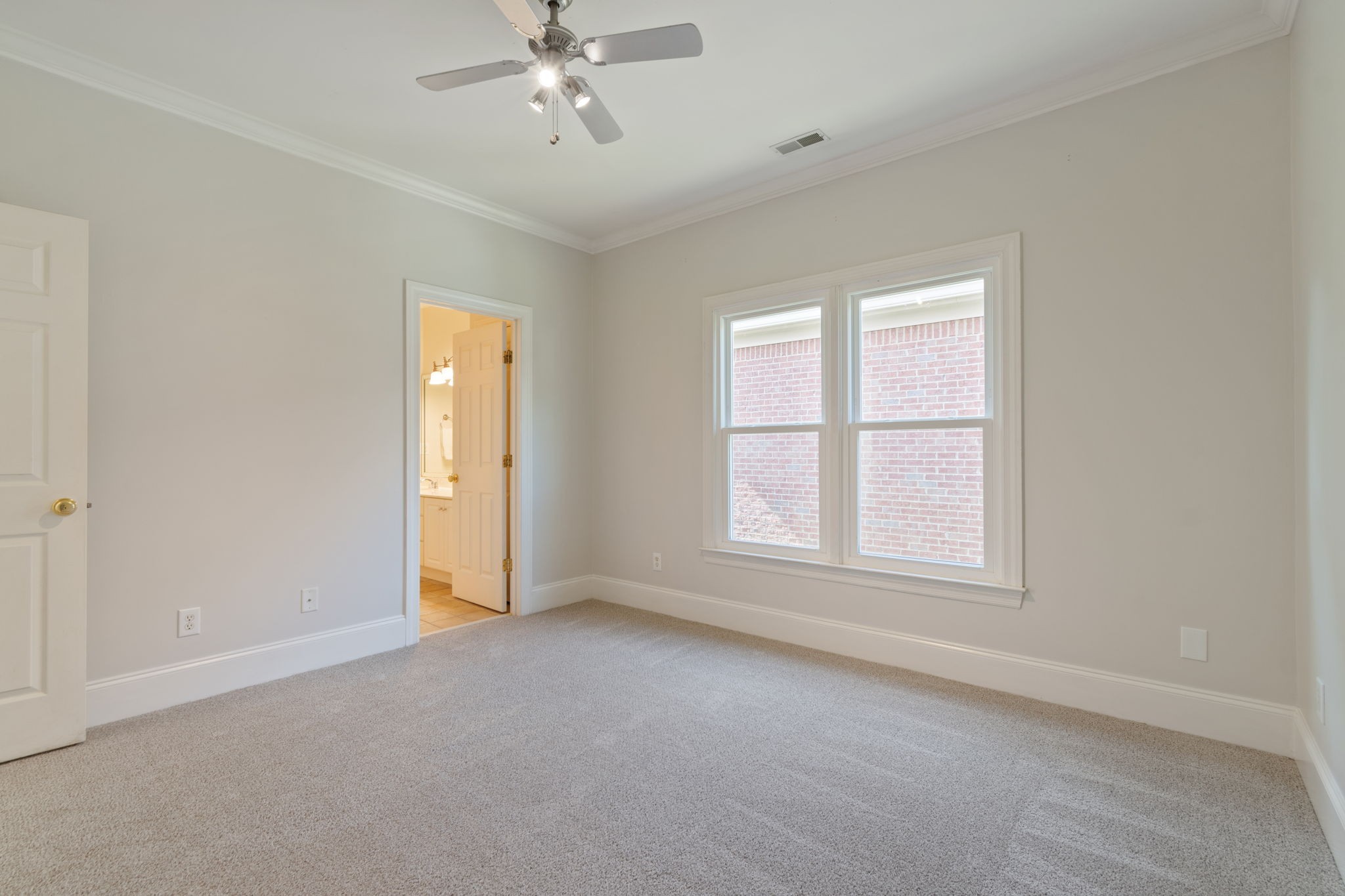 257 Noah Dr
