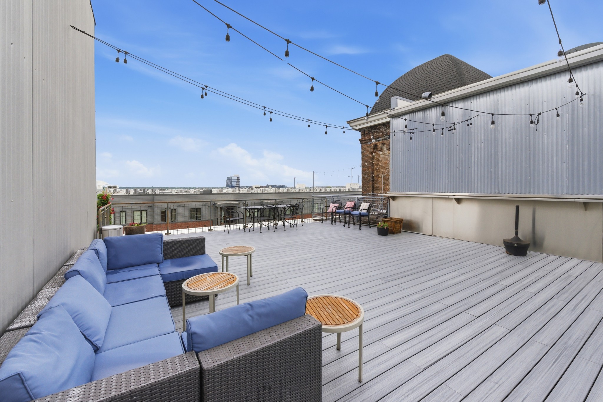 1400 Rosa L Parks Blvd Unit: 112