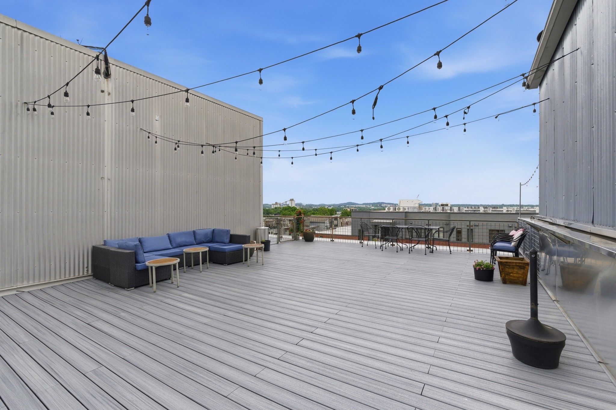 1400 Rosa L Parks Blvd Unit: 112