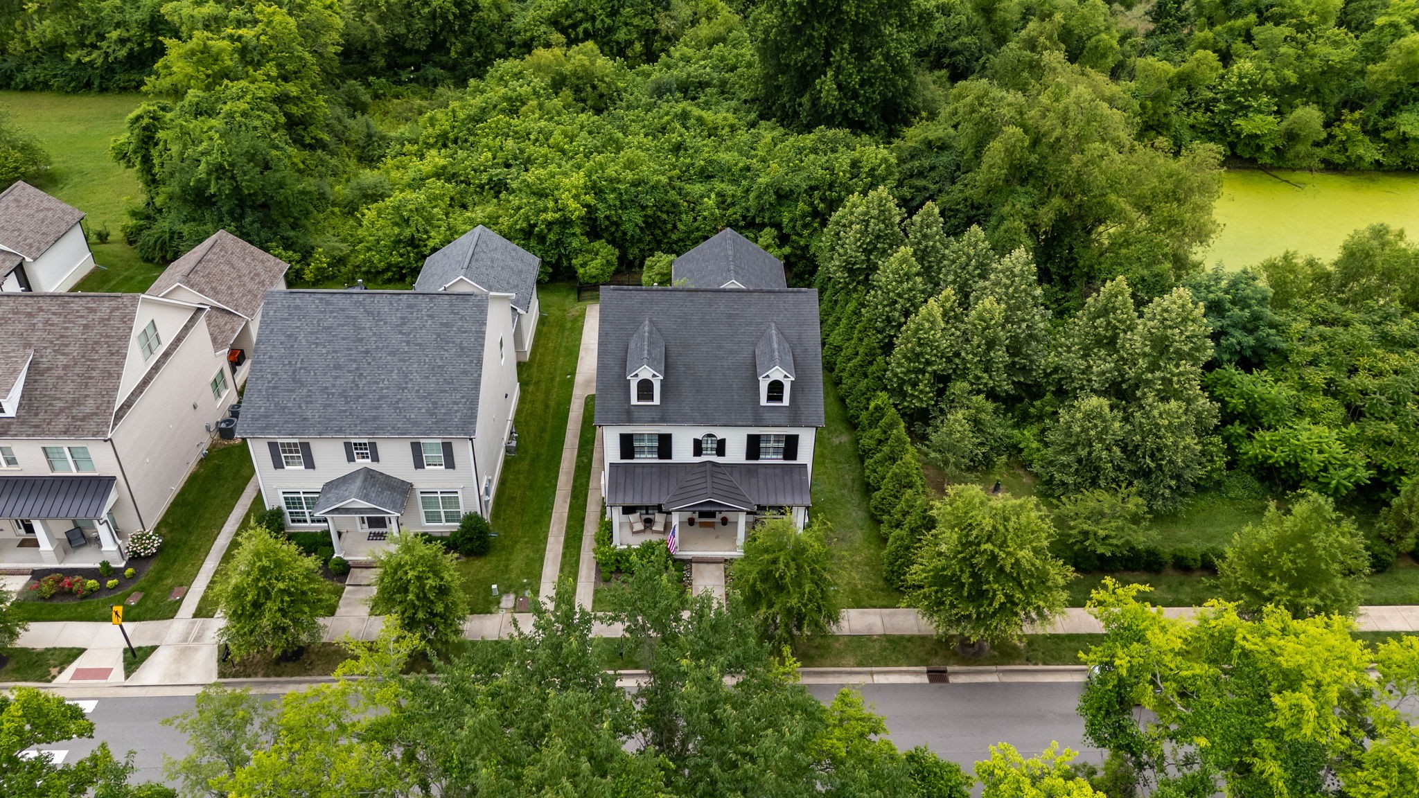 2060 Bushnell Farm Dr