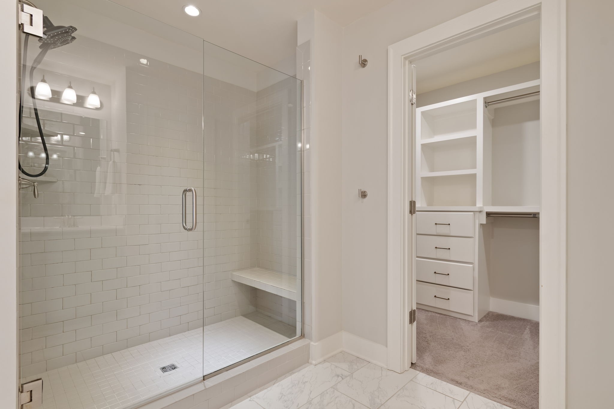 2060 Bushnell Farm Dr