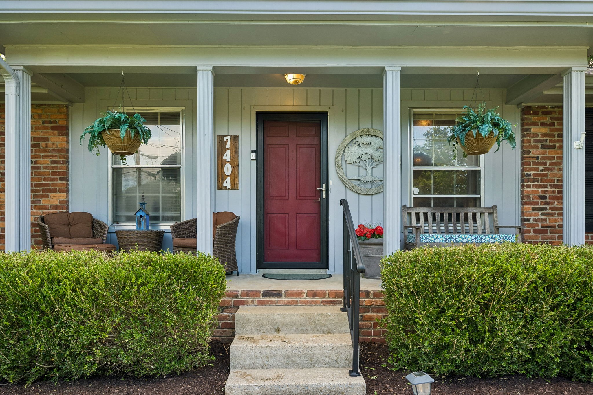 7404 Harness Dr