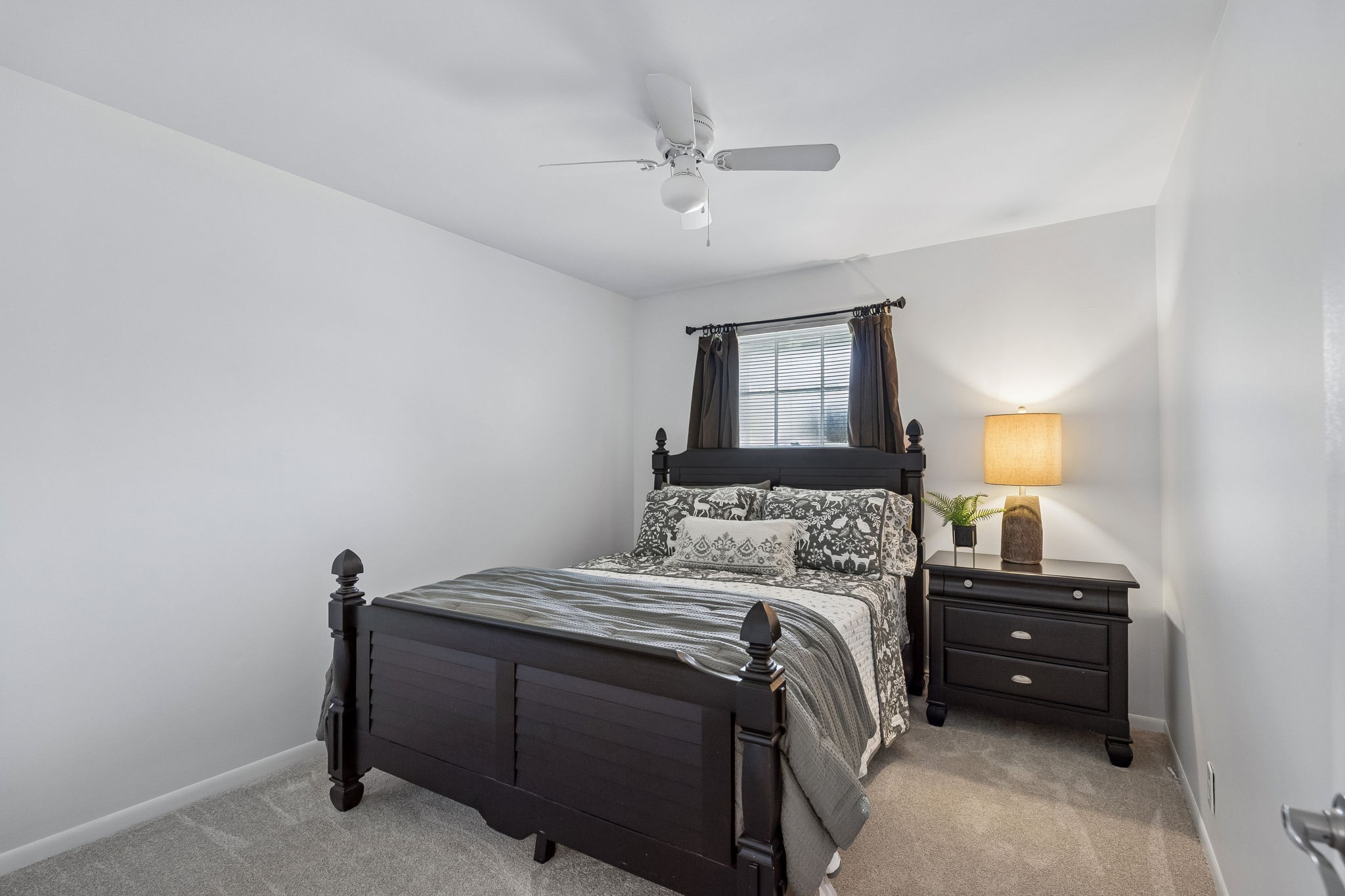 7404 Harness Dr