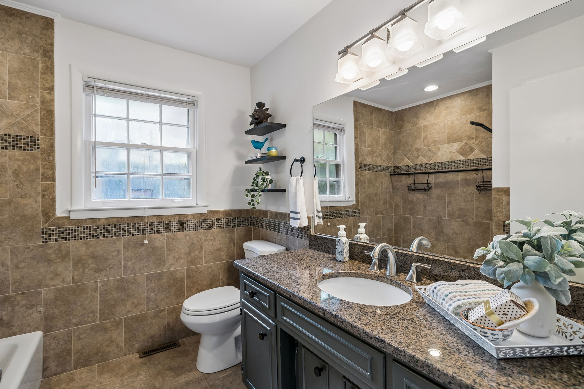 7404 Harness Dr