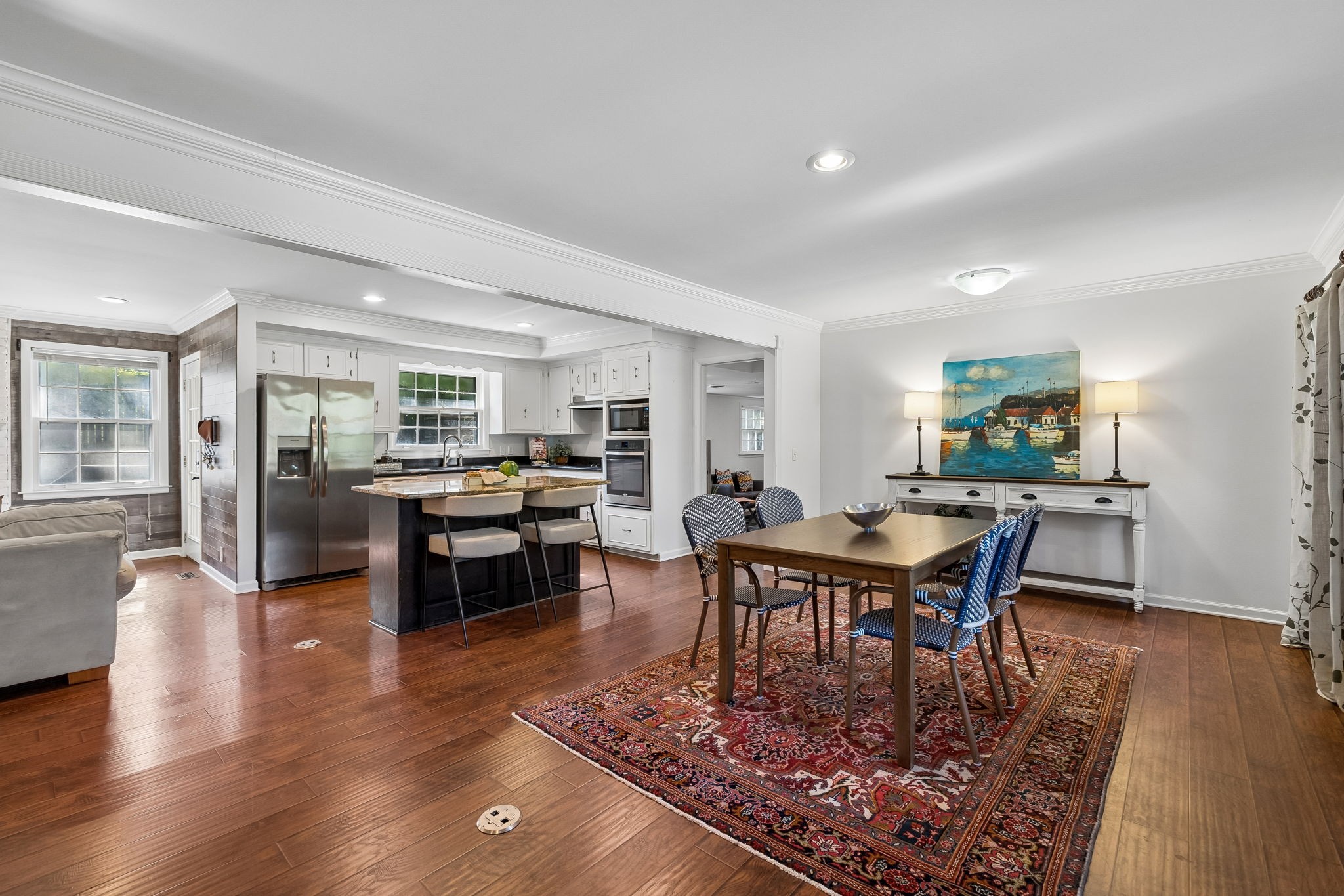 7404 Harness Dr