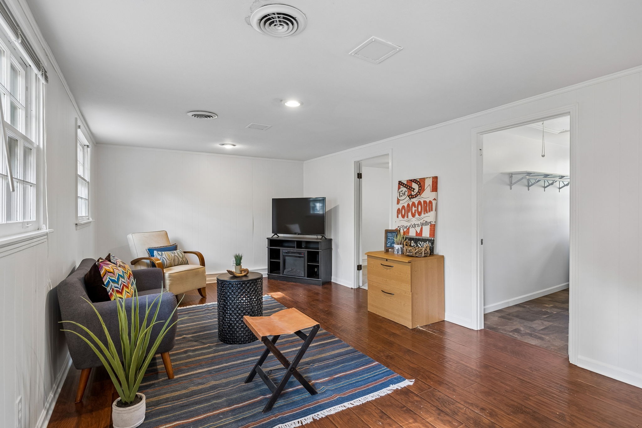 7404 Harness Dr