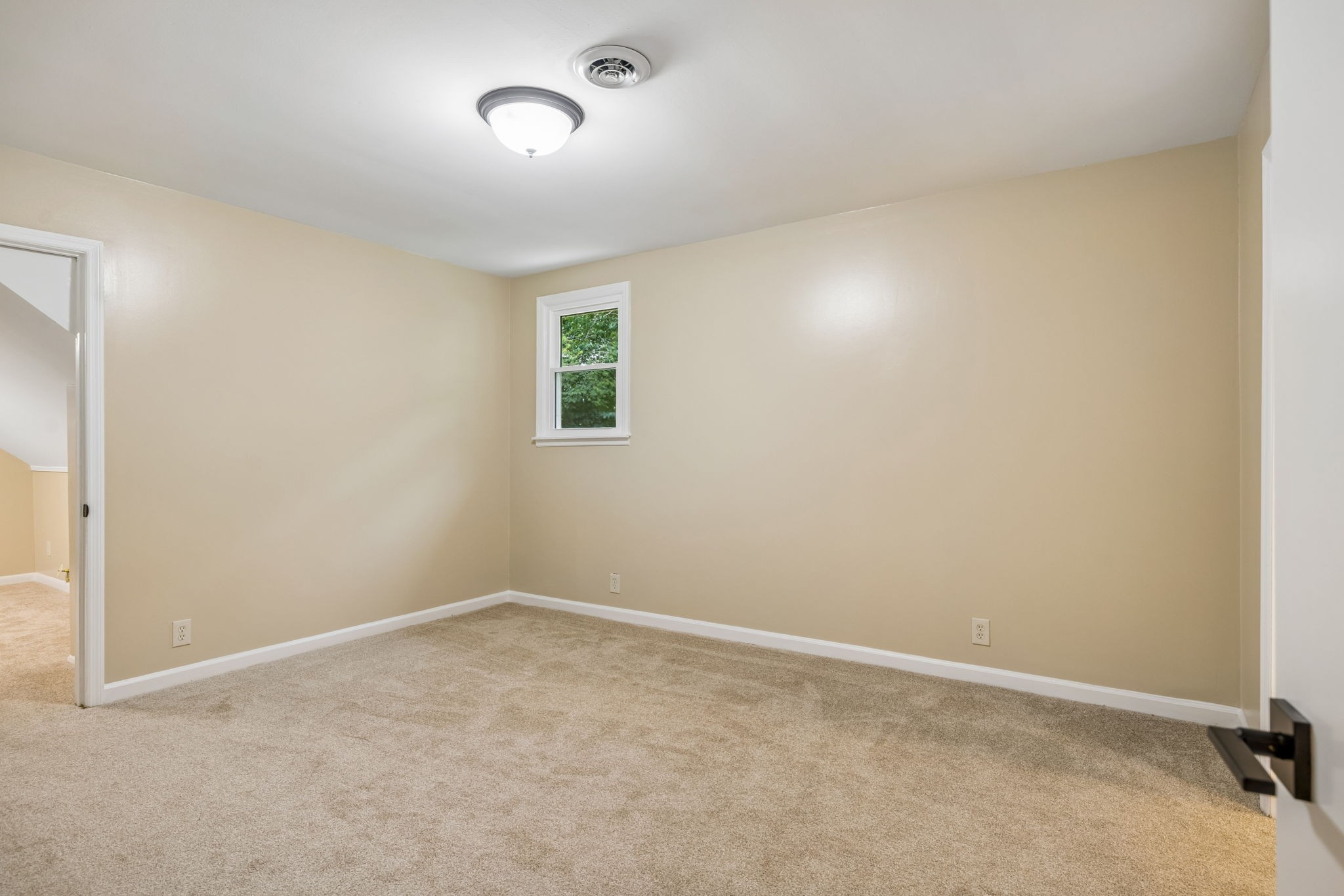 108 Poteat Pl