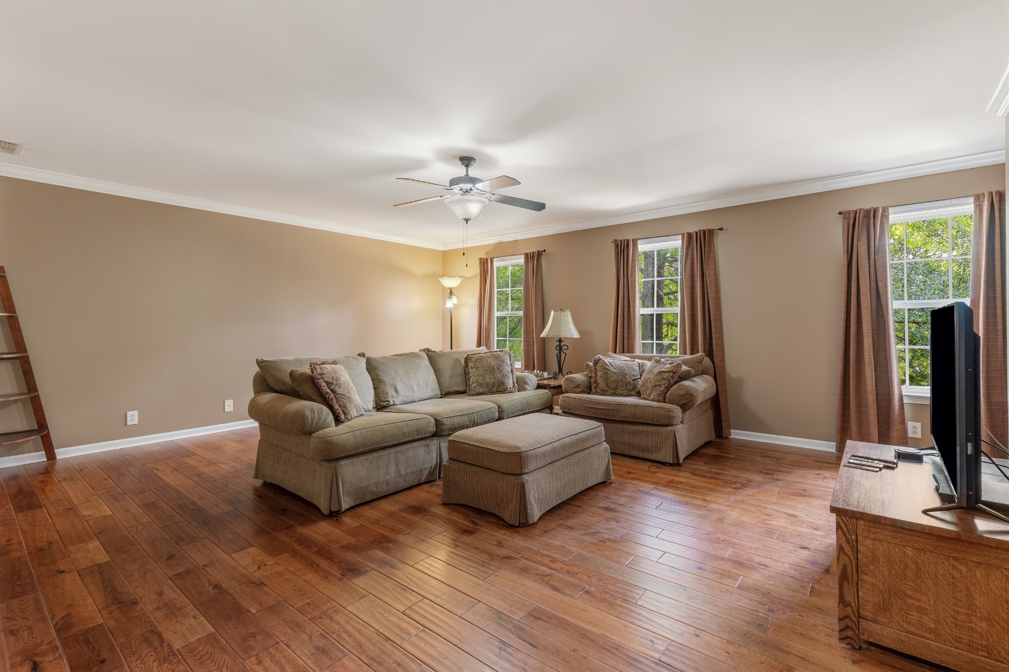 2150 Cason Ln