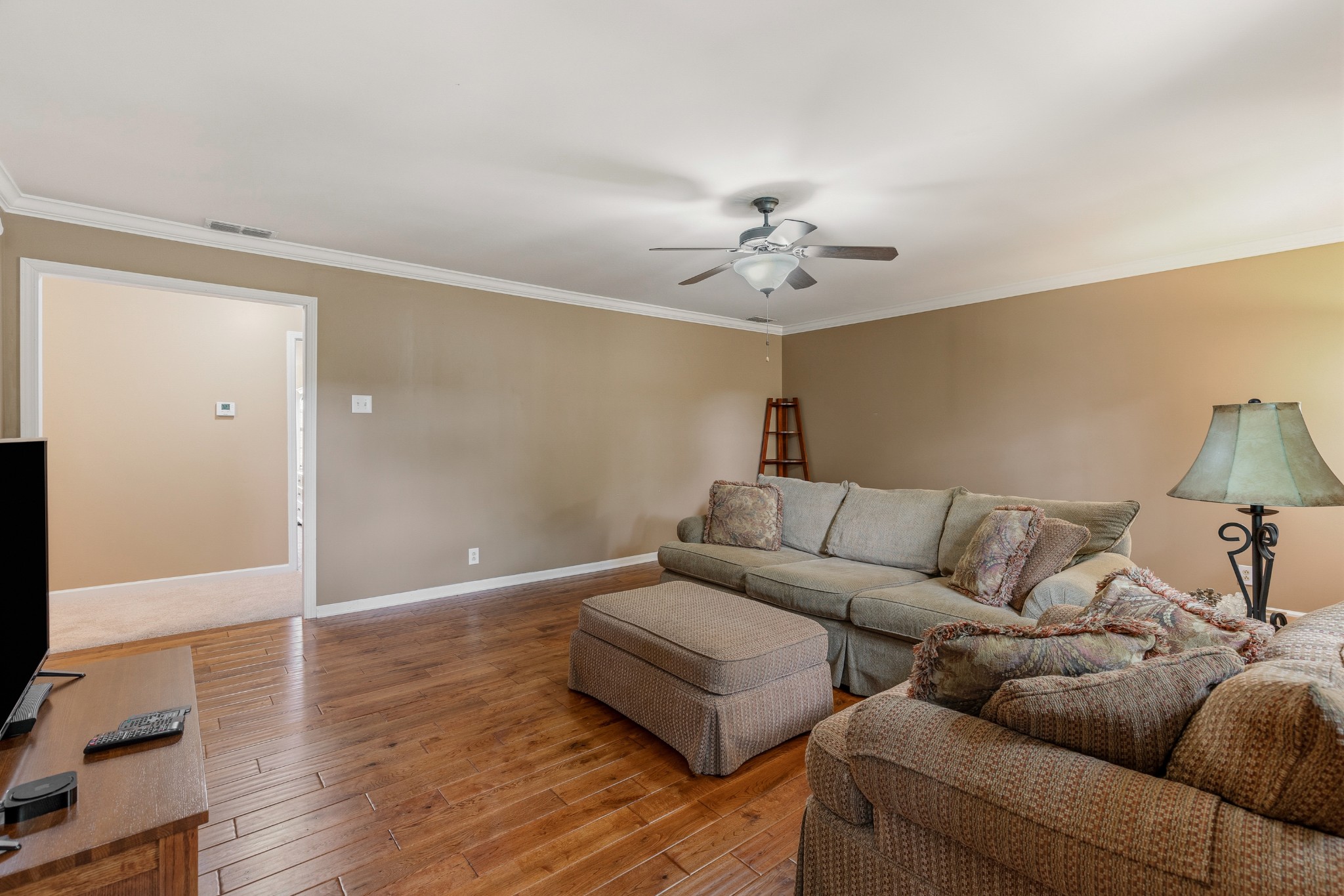 2150 Cason Ln