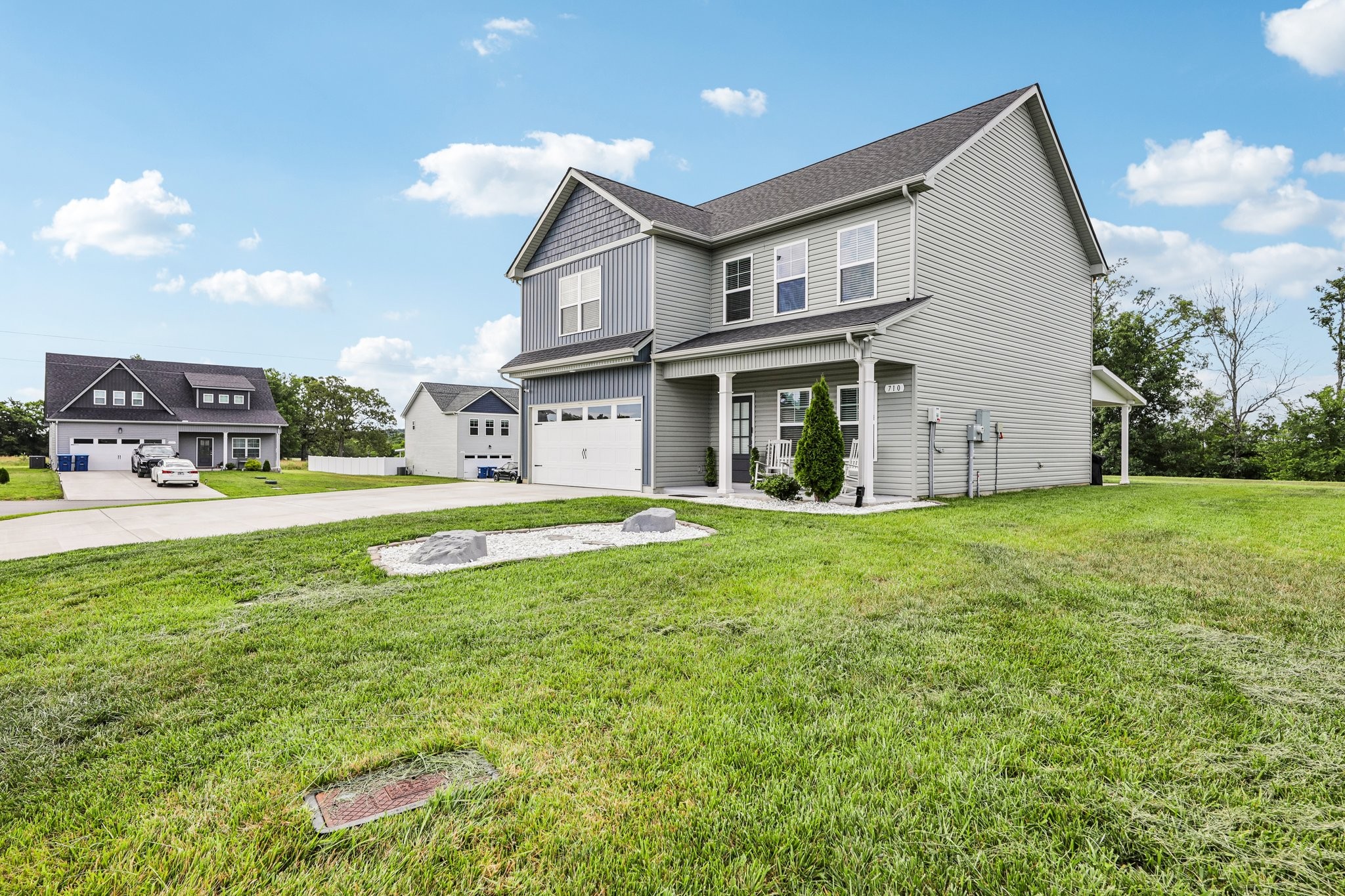 710 Vrabel Rd