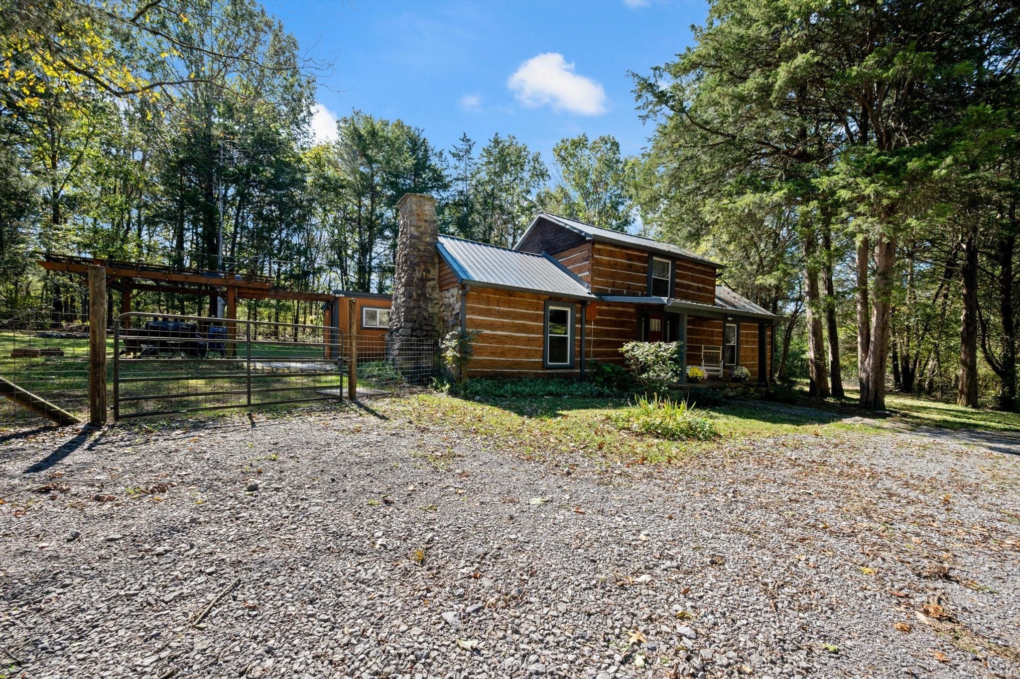4747 Jones Rd