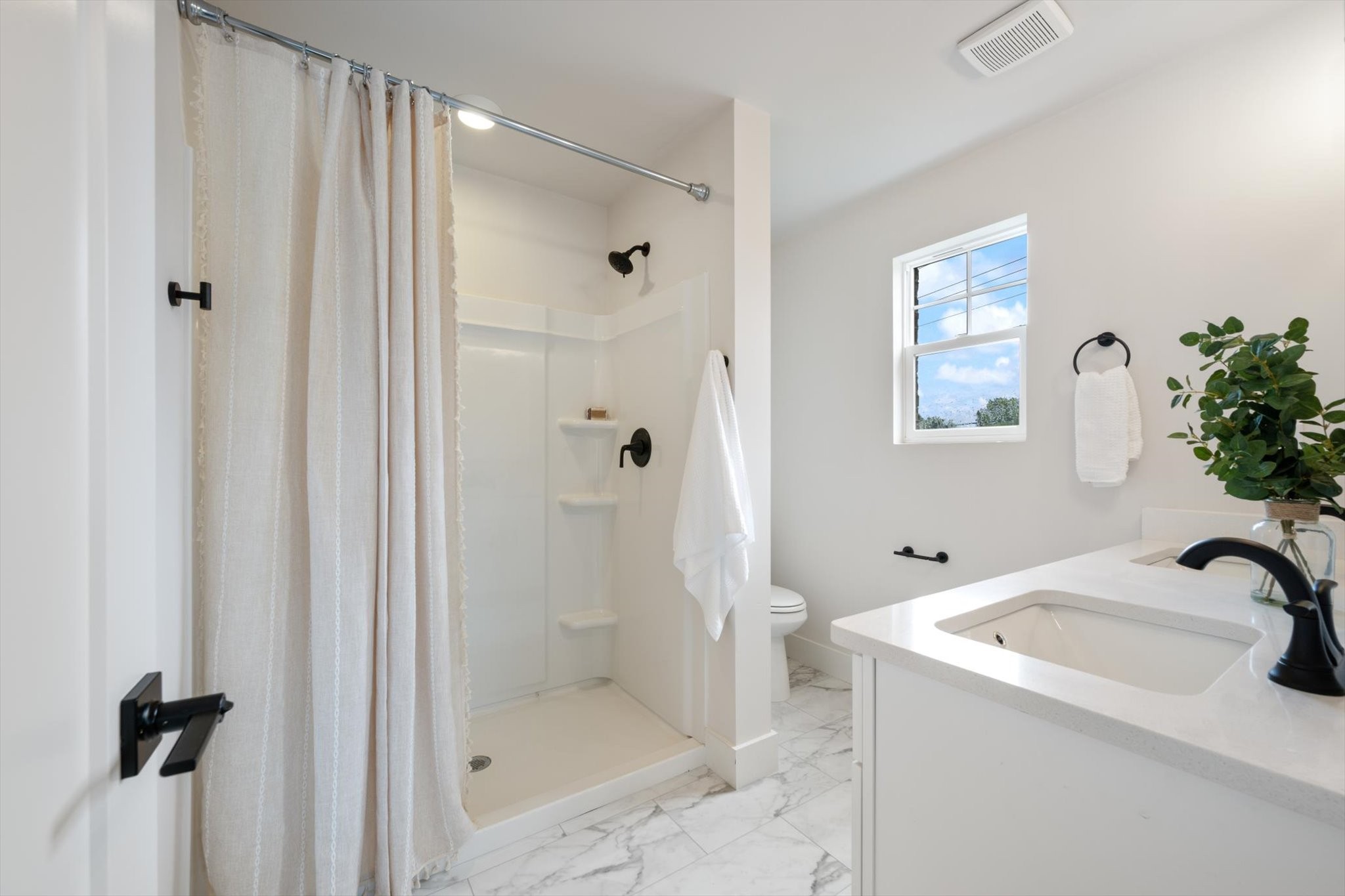 1323 Bradyville Pike Unit: A