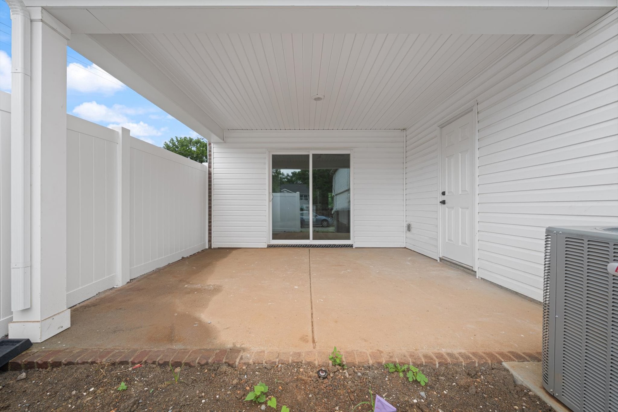 1323 Bradyville Pike Unit: A