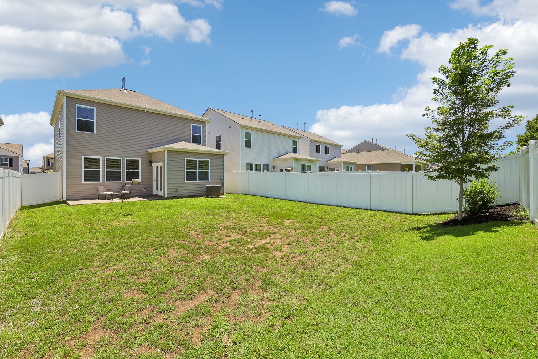 7647 Gunners Landing Dr