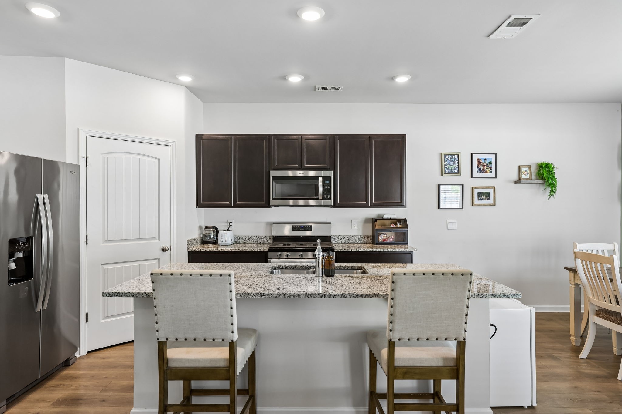 7647 Gunners Landing Dr