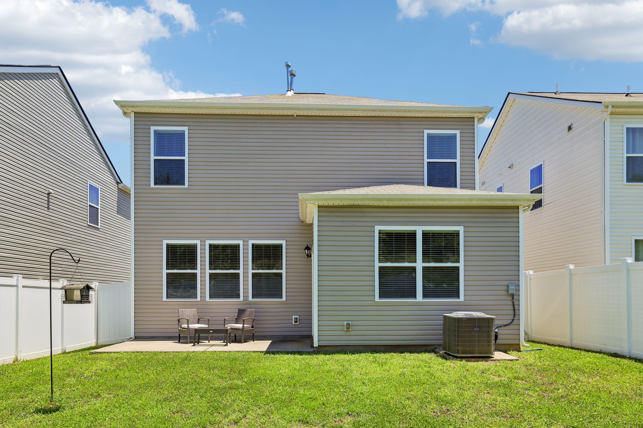 7647 Gunners Landing Dr