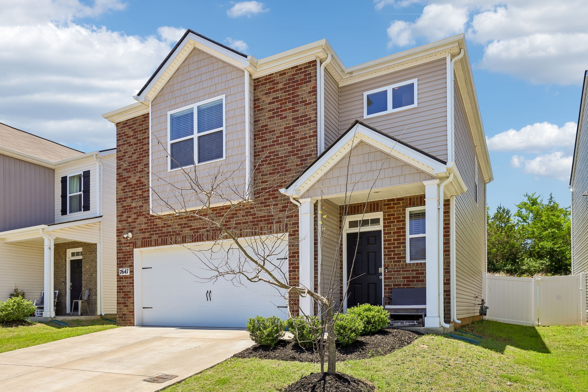 7647 Gunners Landing Dr