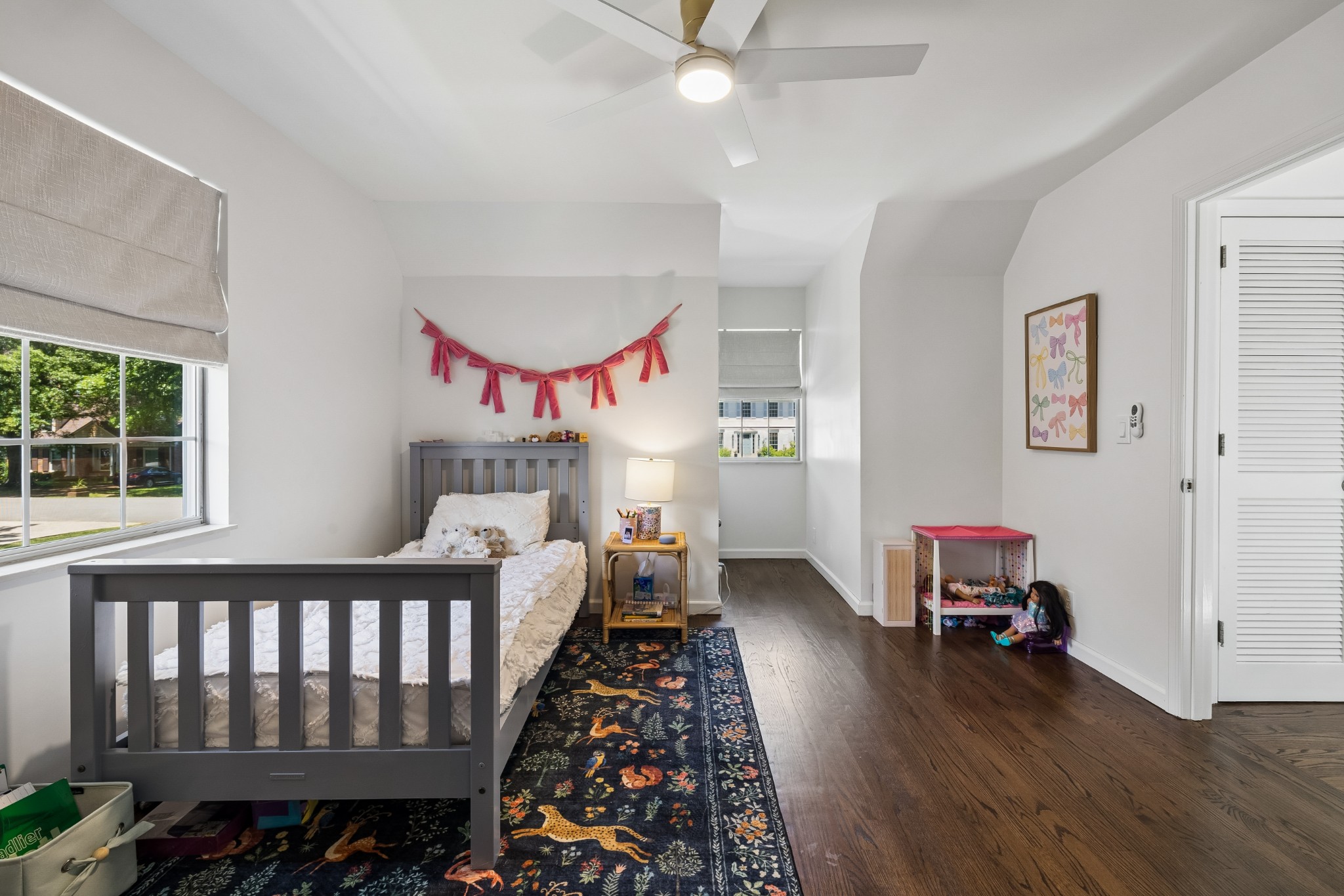 552 Overview Ln