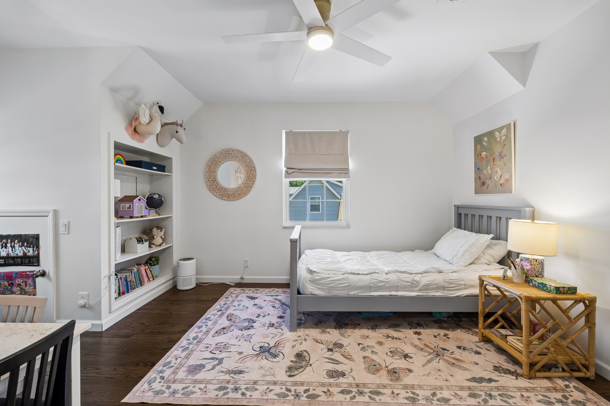 552 Overview Ln