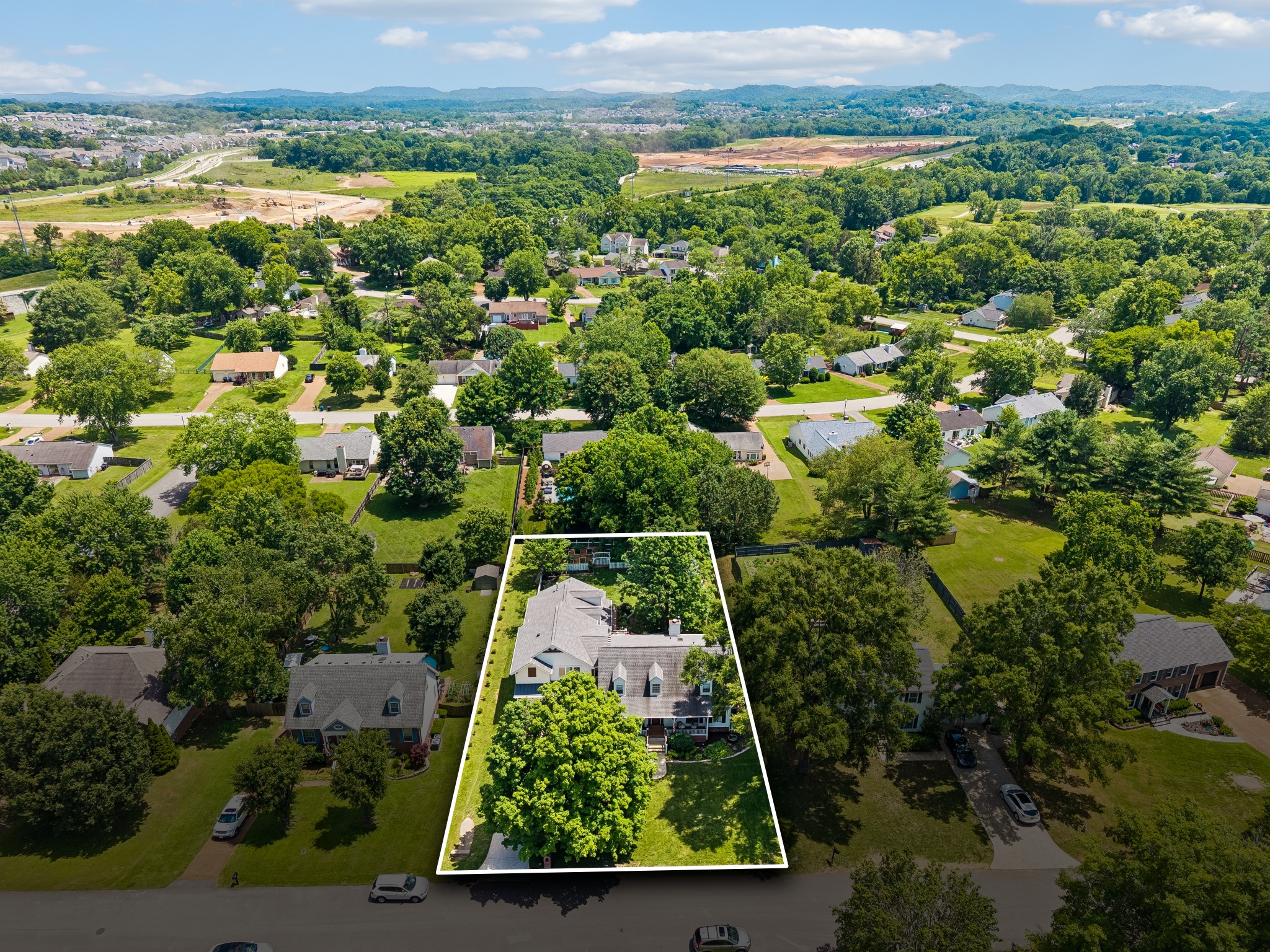 552 Overview Ln