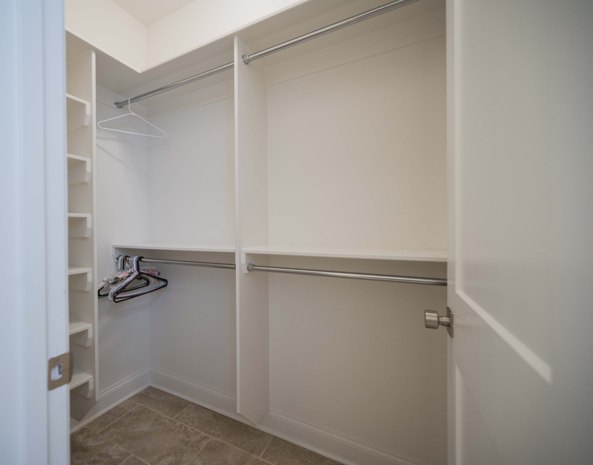 3520 Pershing Dr