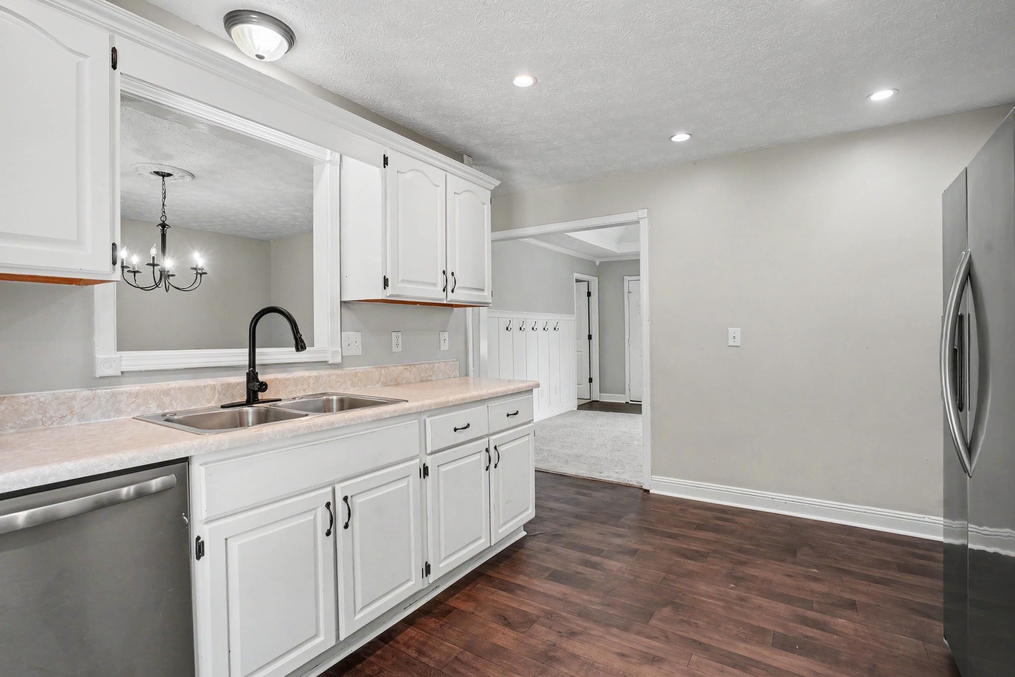 187 S Palmers Chapel Rd