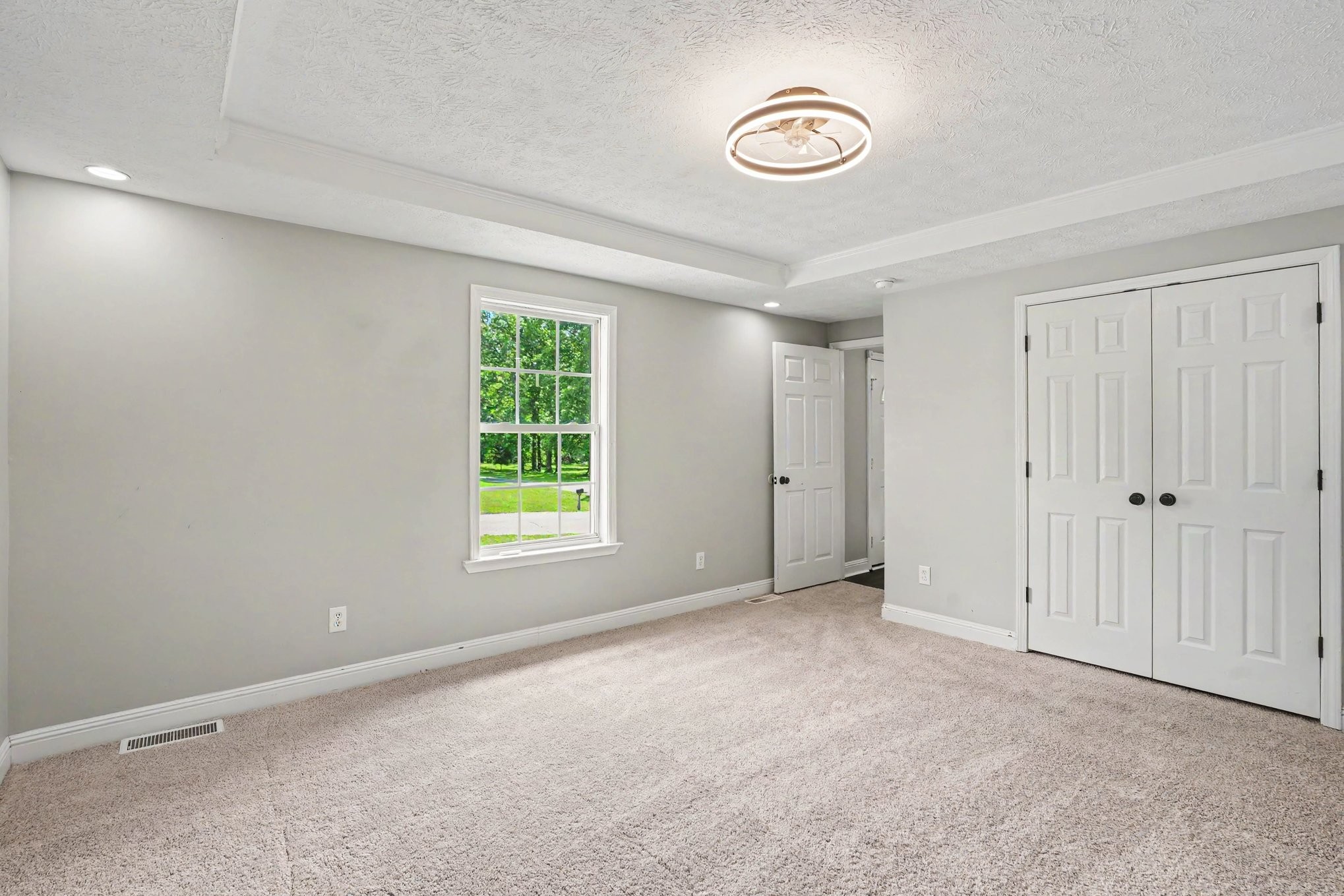 187 S Palmers Chapel Rd