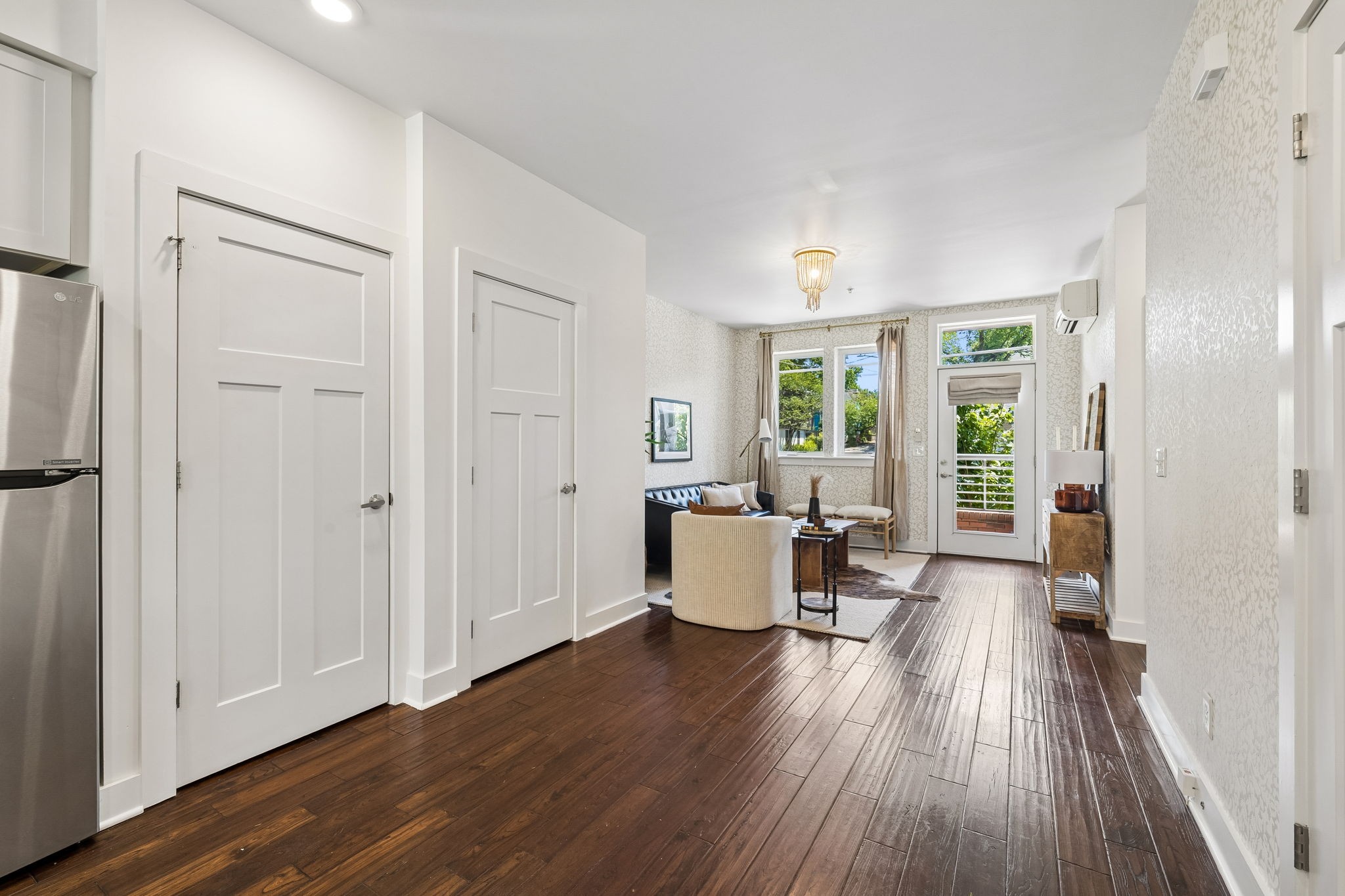 1325 5th Ave, N Unit: 4
