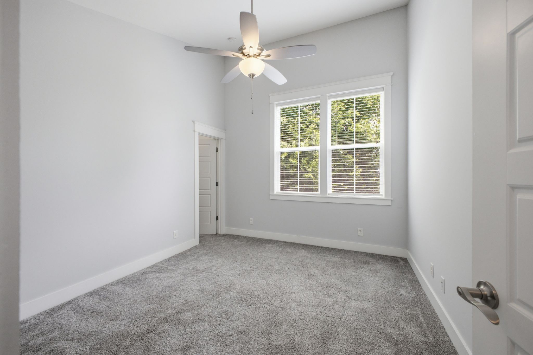 557A Hamilton Ave