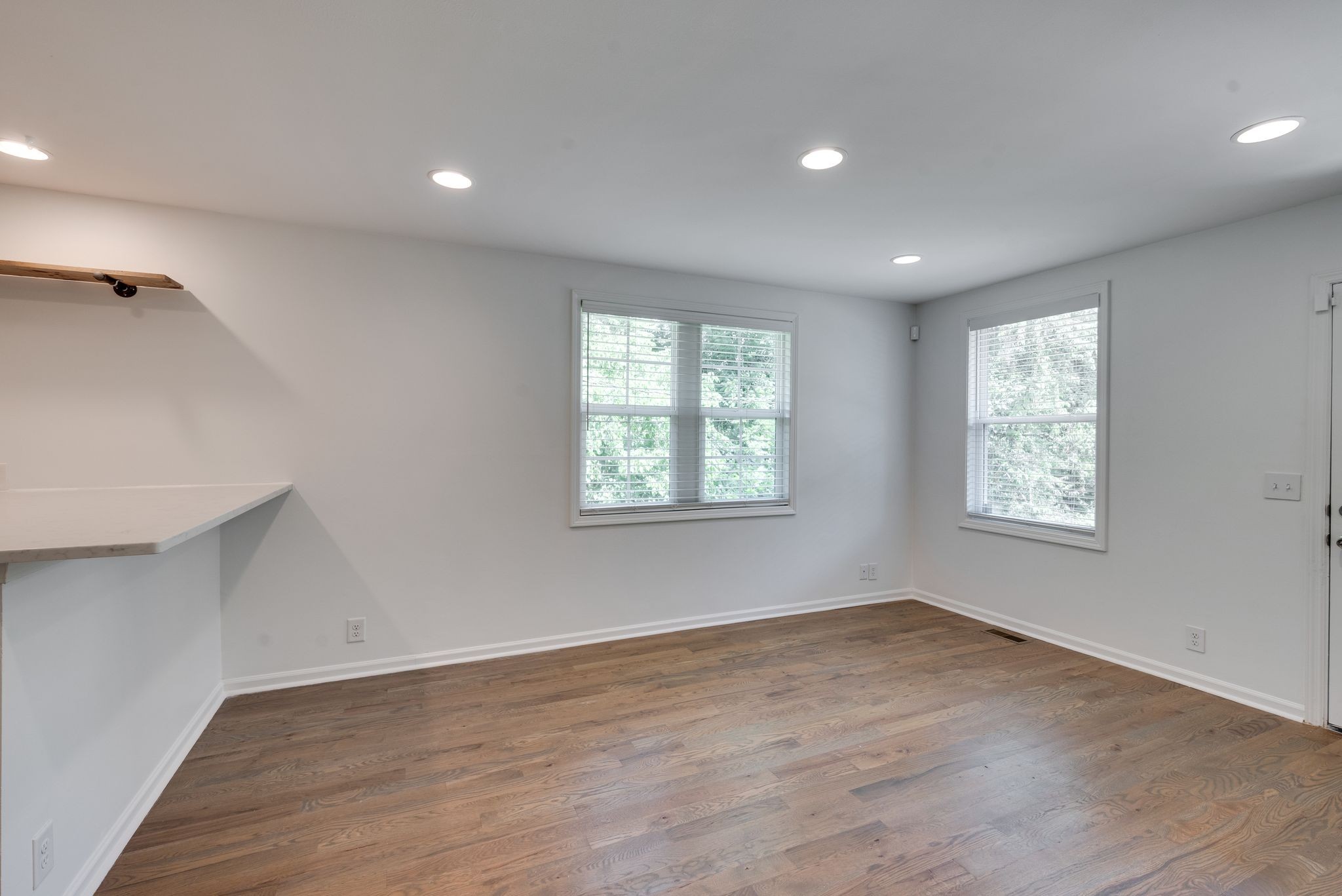 2322 Hidden Terrace Ct