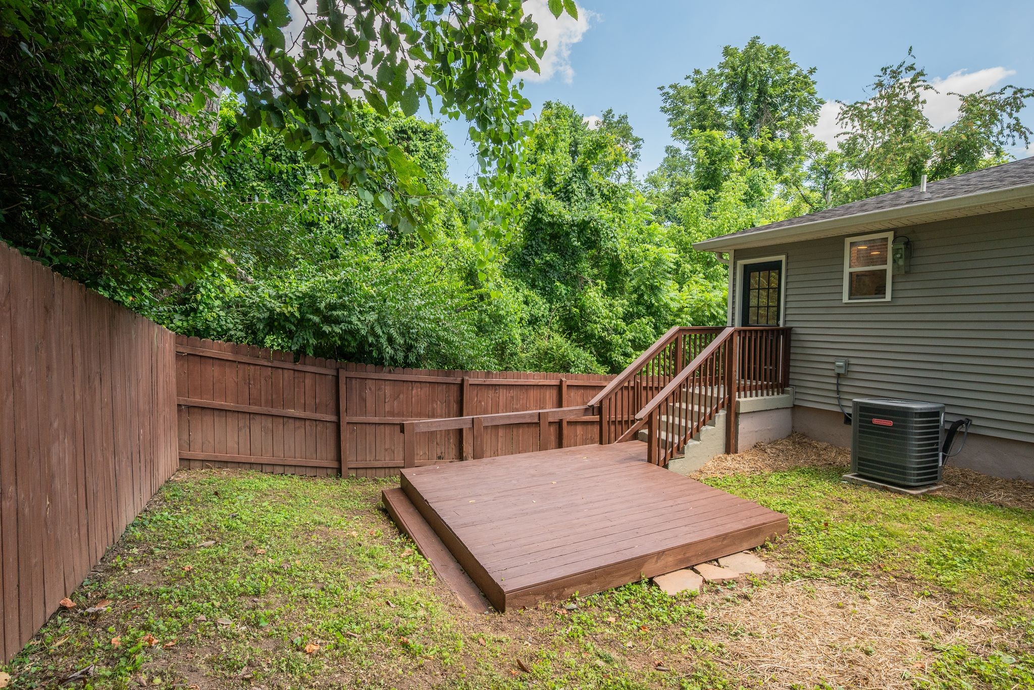 2322 Hidden Terrace Ct