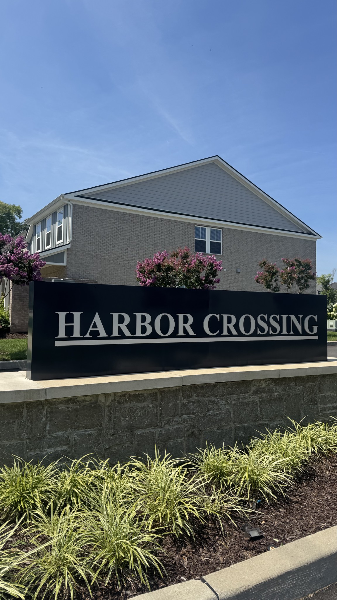 204 Douglas Bend Rd Unit: 504