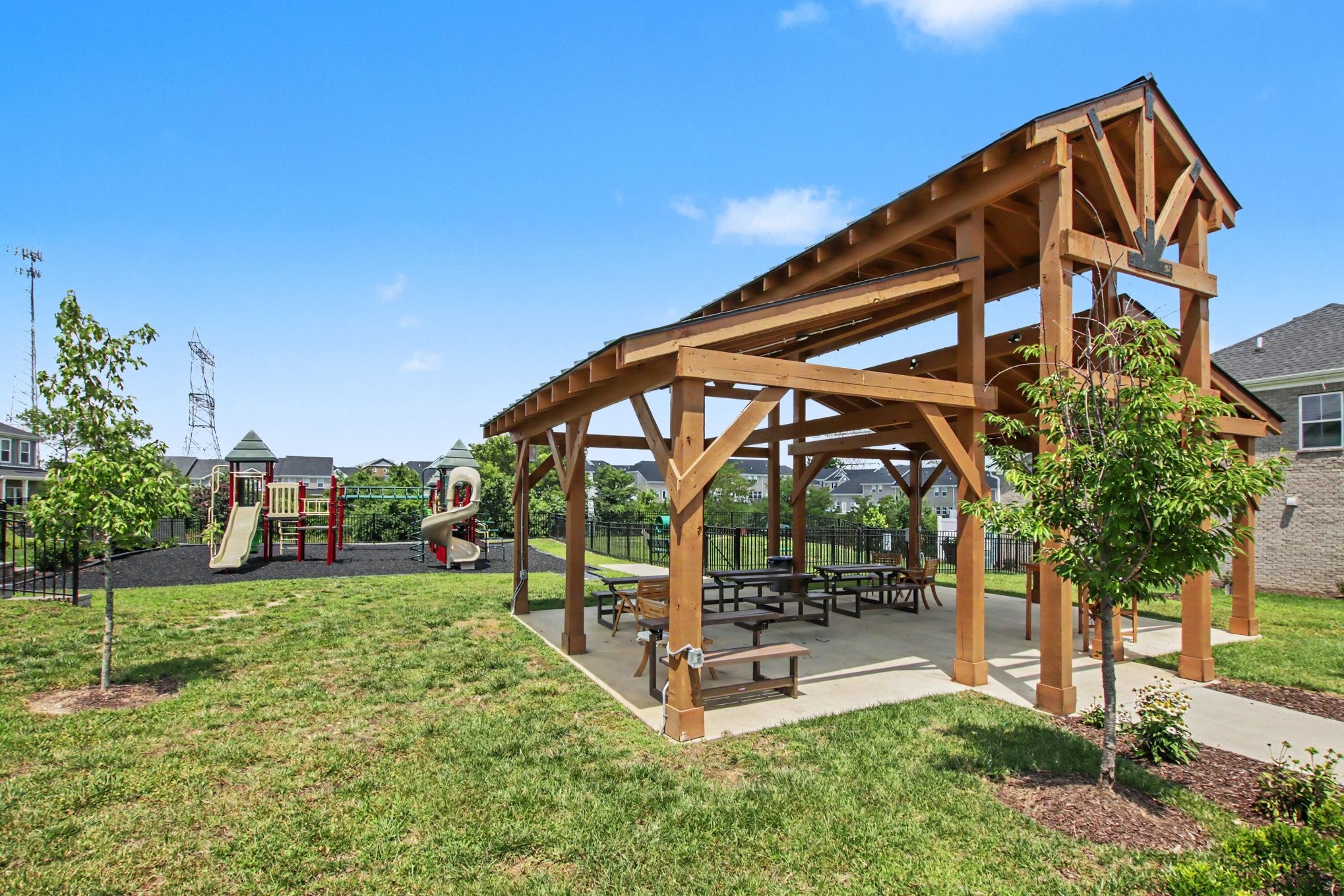 204 Douglas Bend Rd Unit: 504