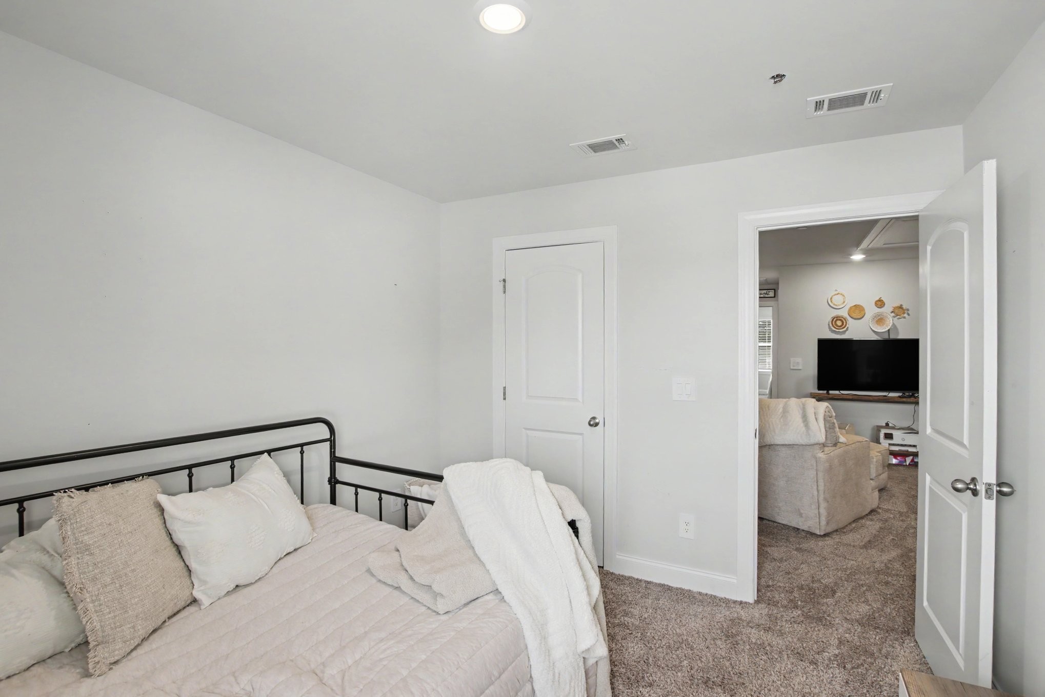 204 Douglas Bend Rd Unit: 504