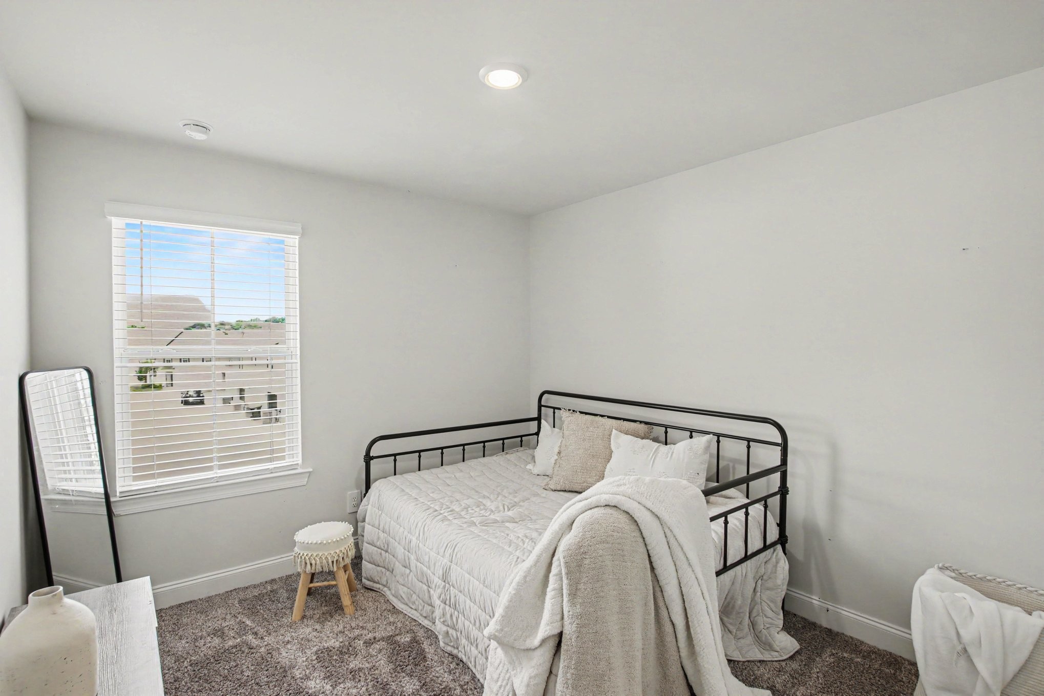 204 Douglas Bend Rd Unit: 504