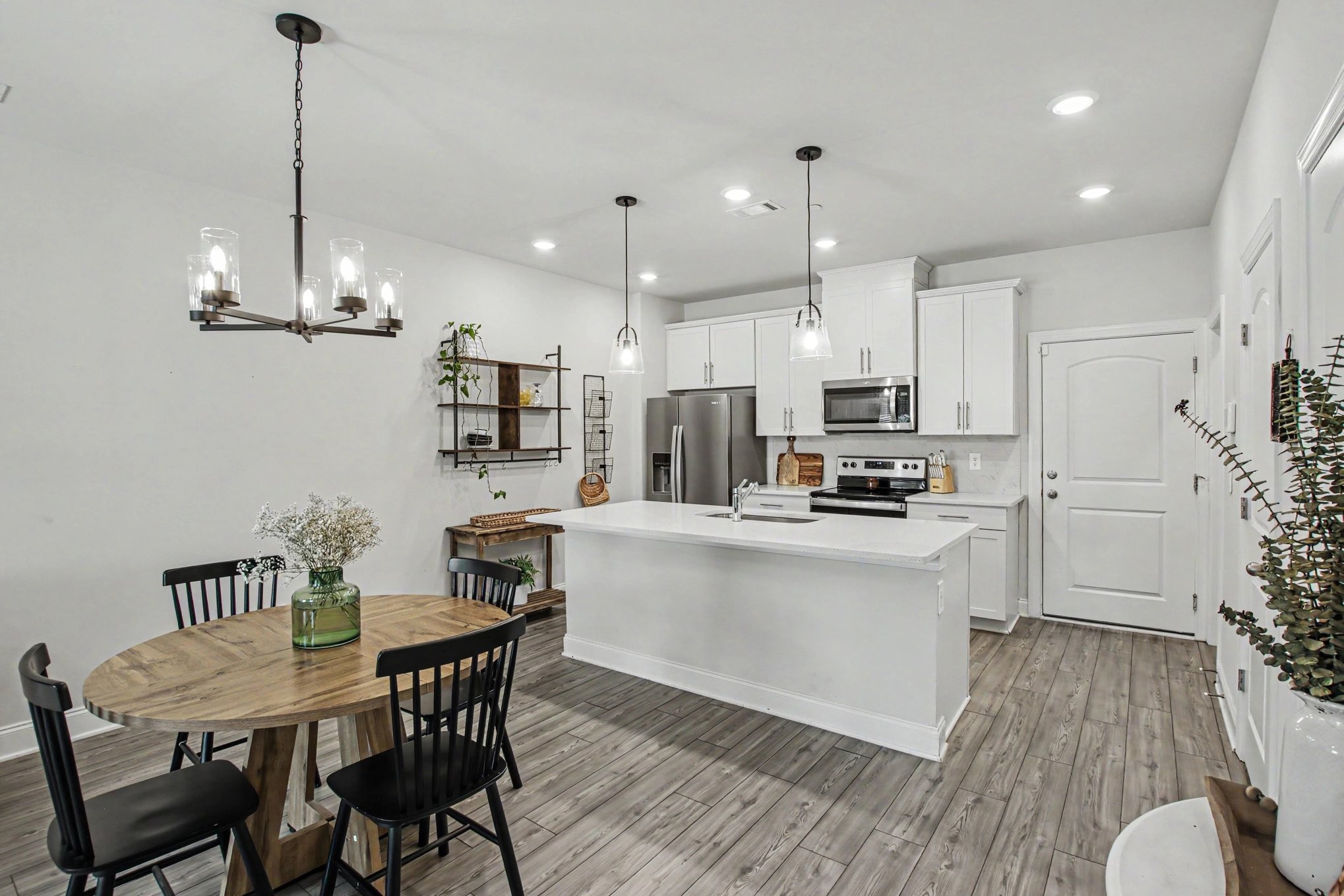 204 Douglas Bend Rd Unit: 504
