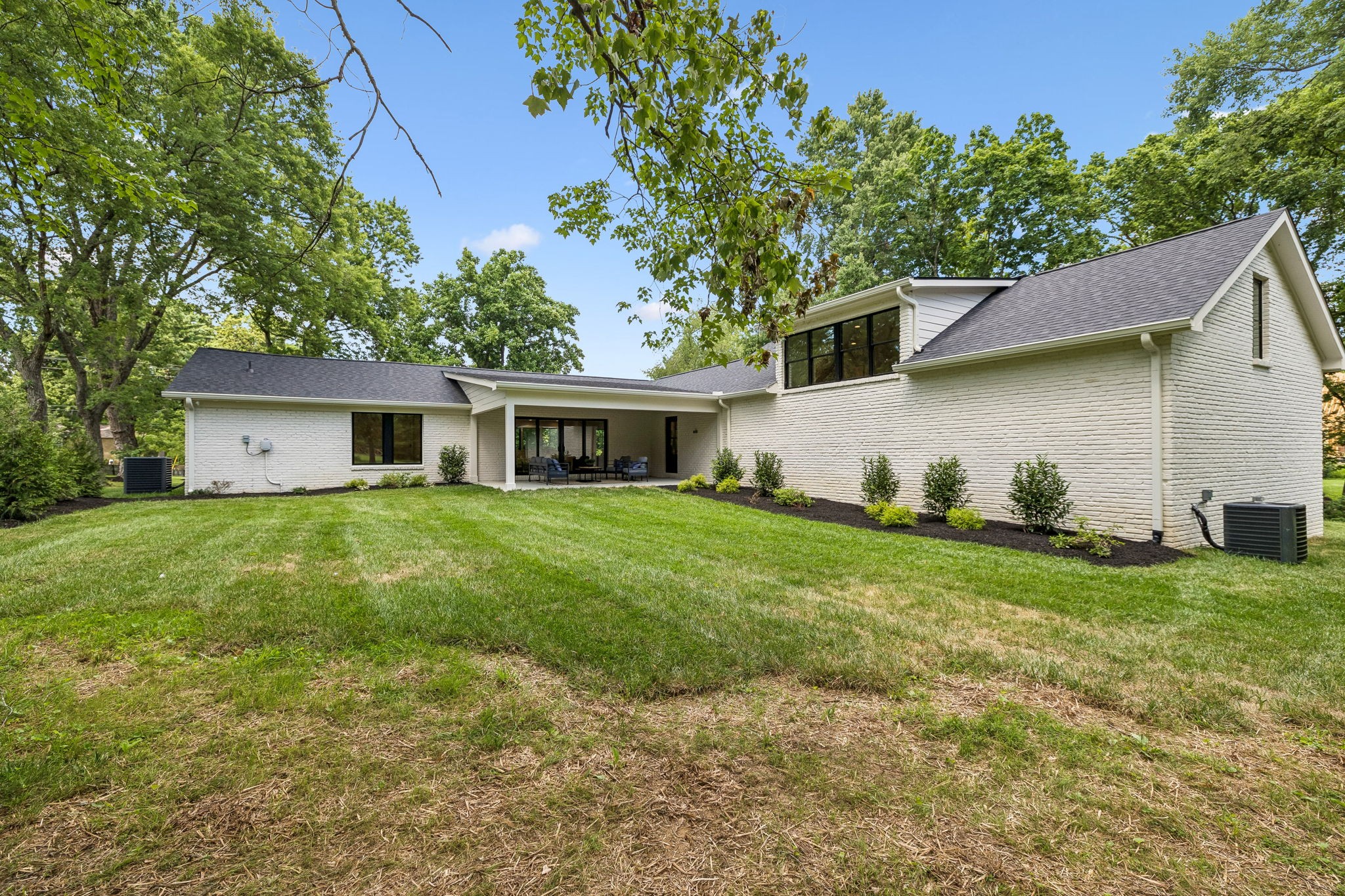 8011 Wikle Rd, E